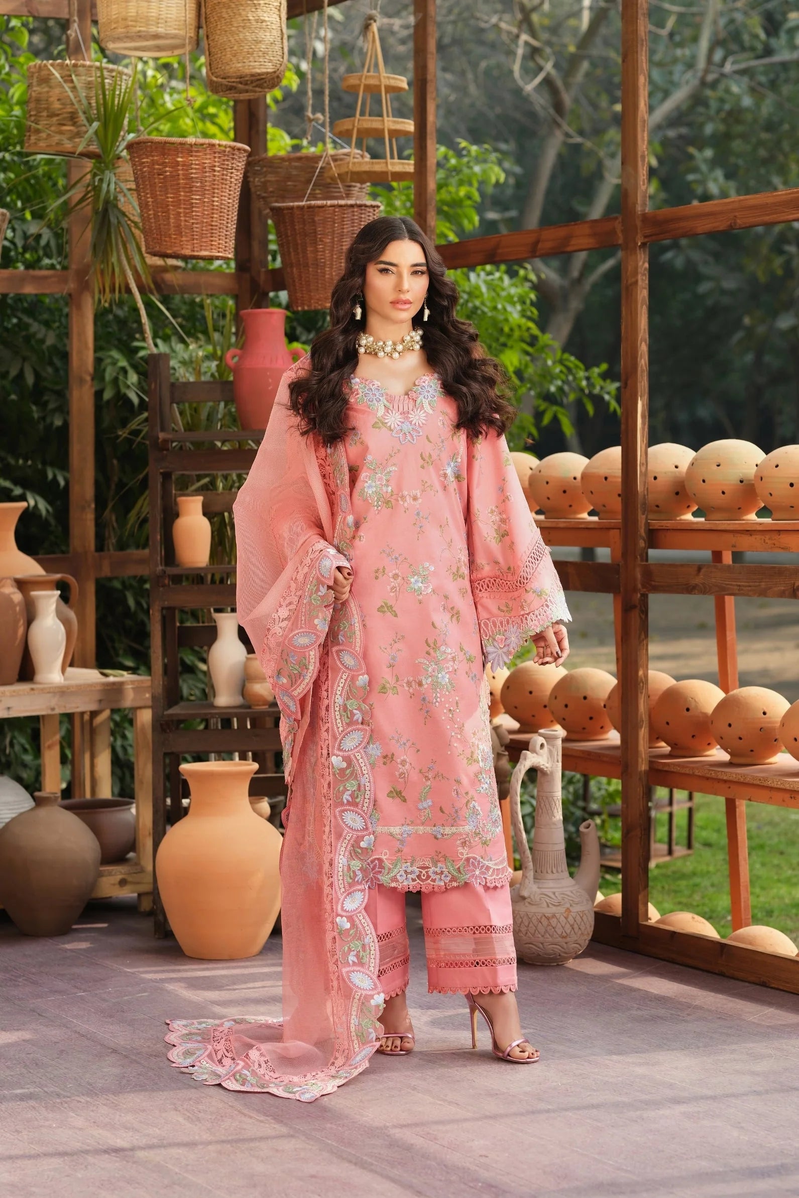 MARYAM HUSSAIN FLORAL TALE DIMPLE