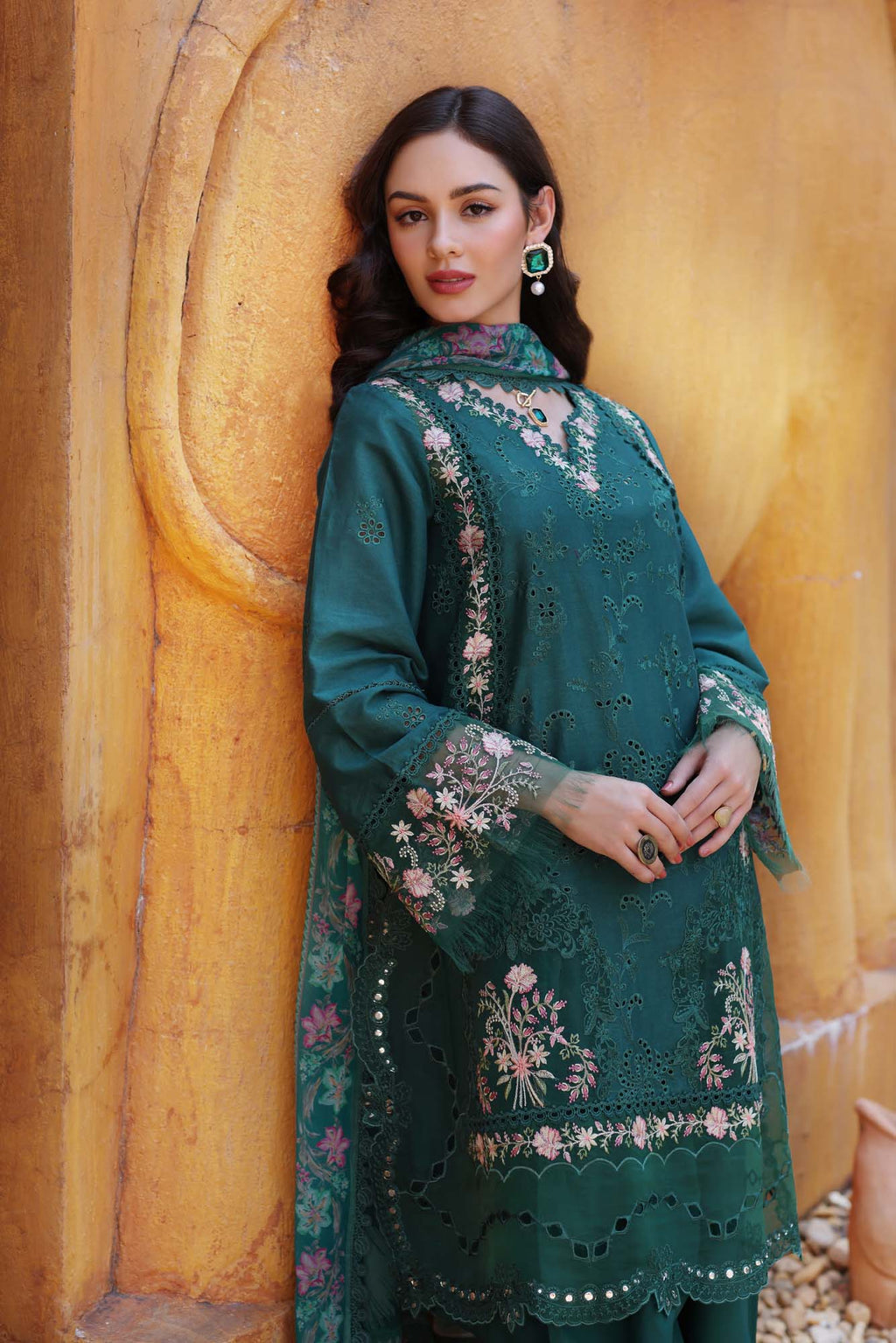 NOOR LUXURY HANDWORK LASERKARI D-10A