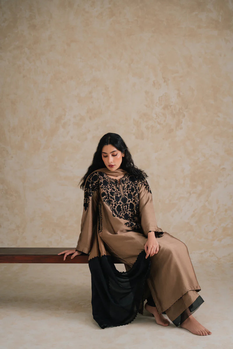 IQRA F CHAUDHRY KHAI PHIRAN 3PC