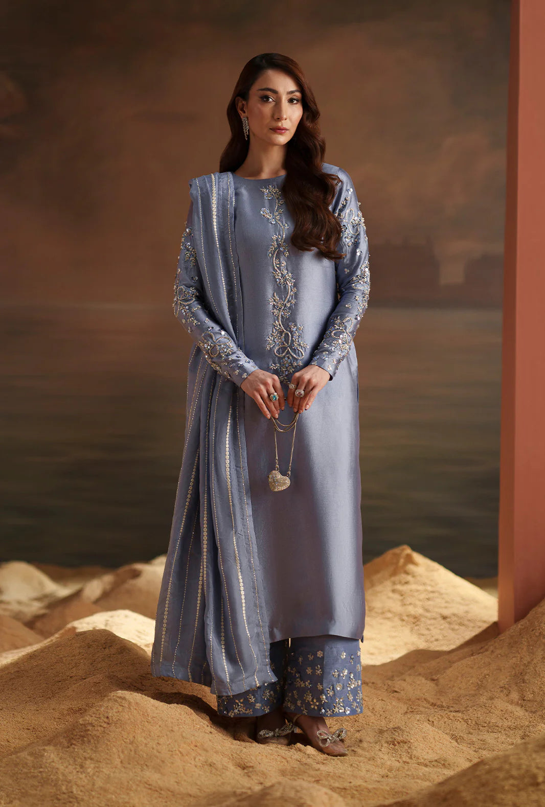 AJR MMODERN MUSE LUXE PRET CYRA 3PC