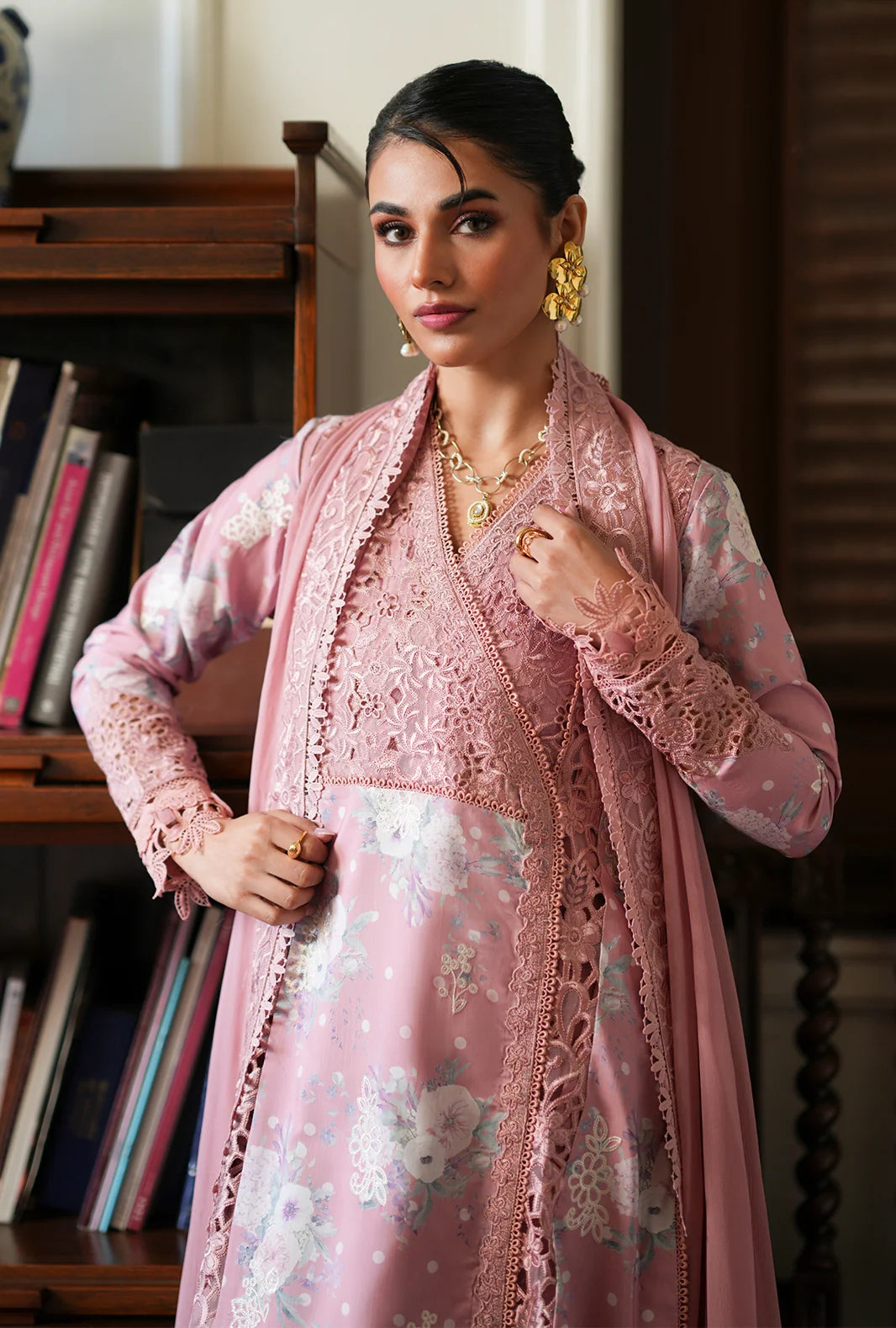 AJR UNSTITCHED RHEA
