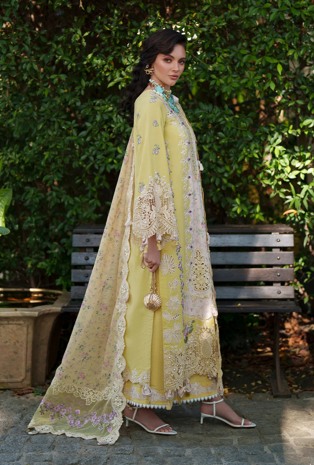 AJR EVARA LUXURY LAWN KAIA