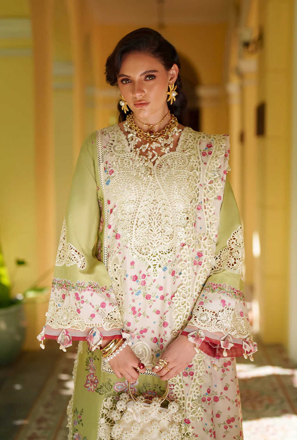 AJR EVARA LUXURY LAWN ALIRA