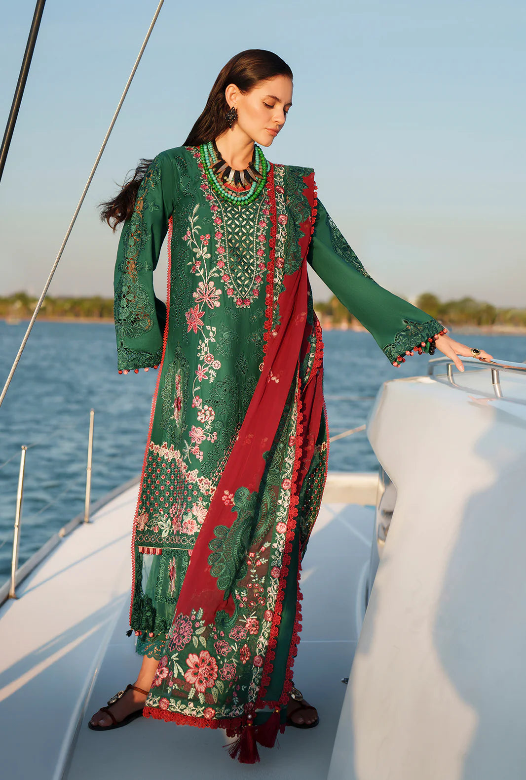AJR EVARA LUXURY LAWN YARA