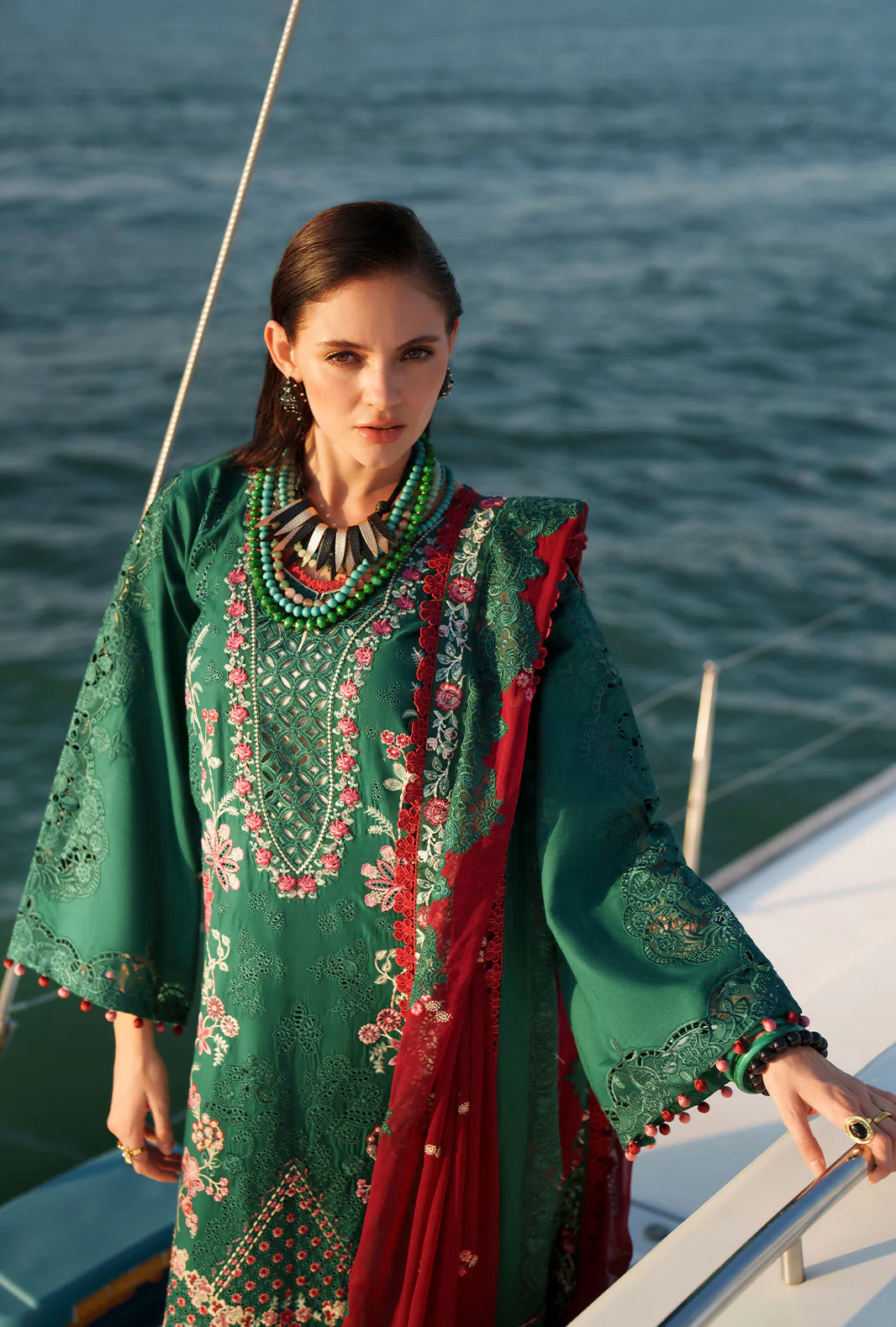 AJR EVARA LUXURY LAWN YARA