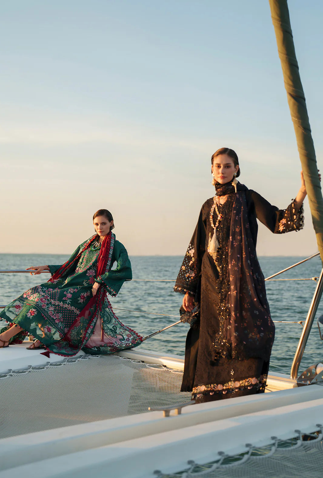AJR EVARA LUXURY LAWN RIELA