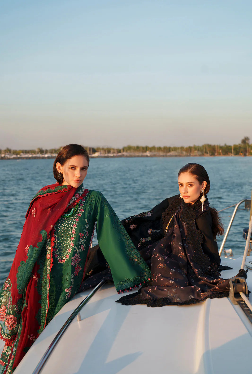 AJR EVARA LUXURY LAWN RIELA
