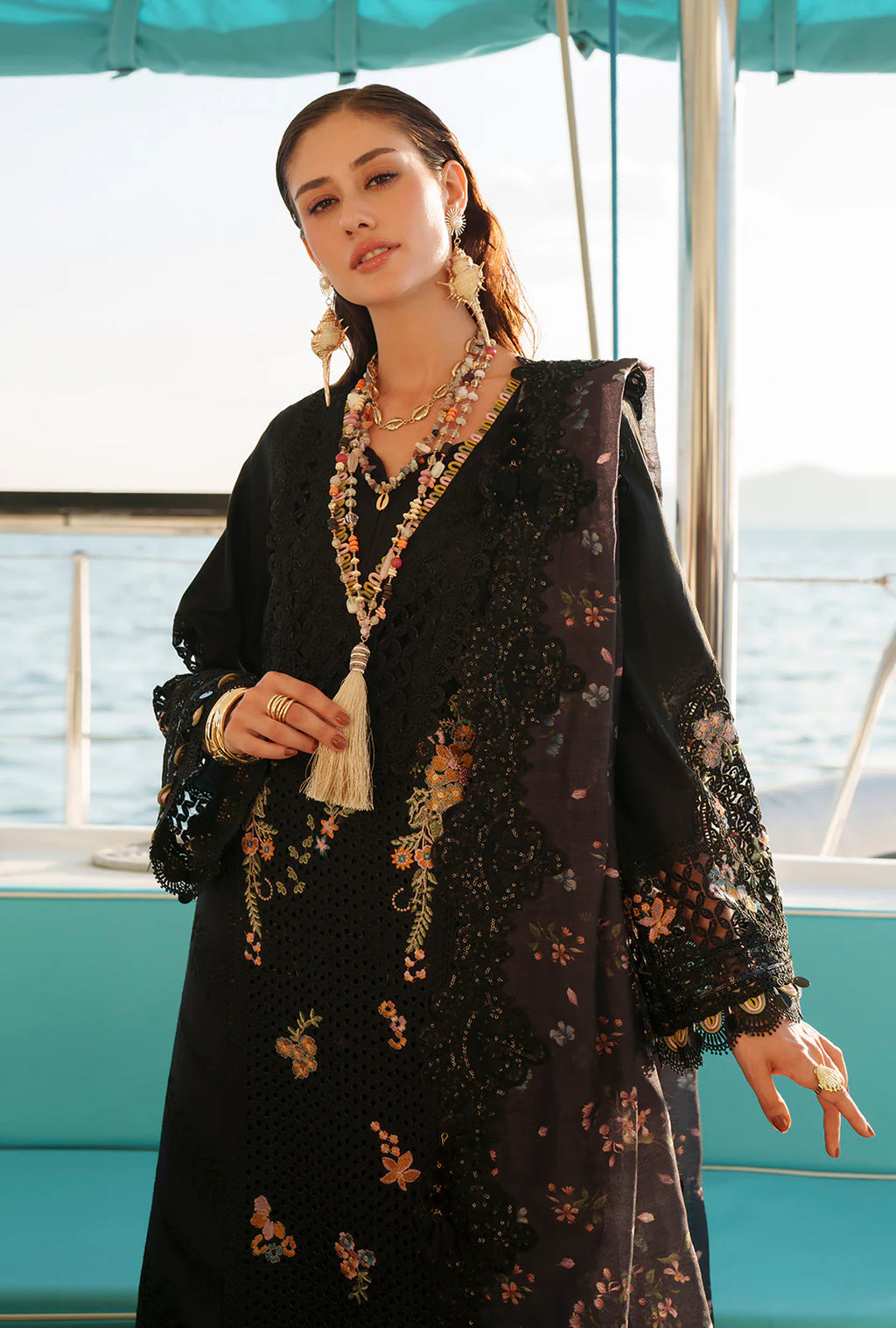 AJR EVARA LUXURY LAWN RIELA