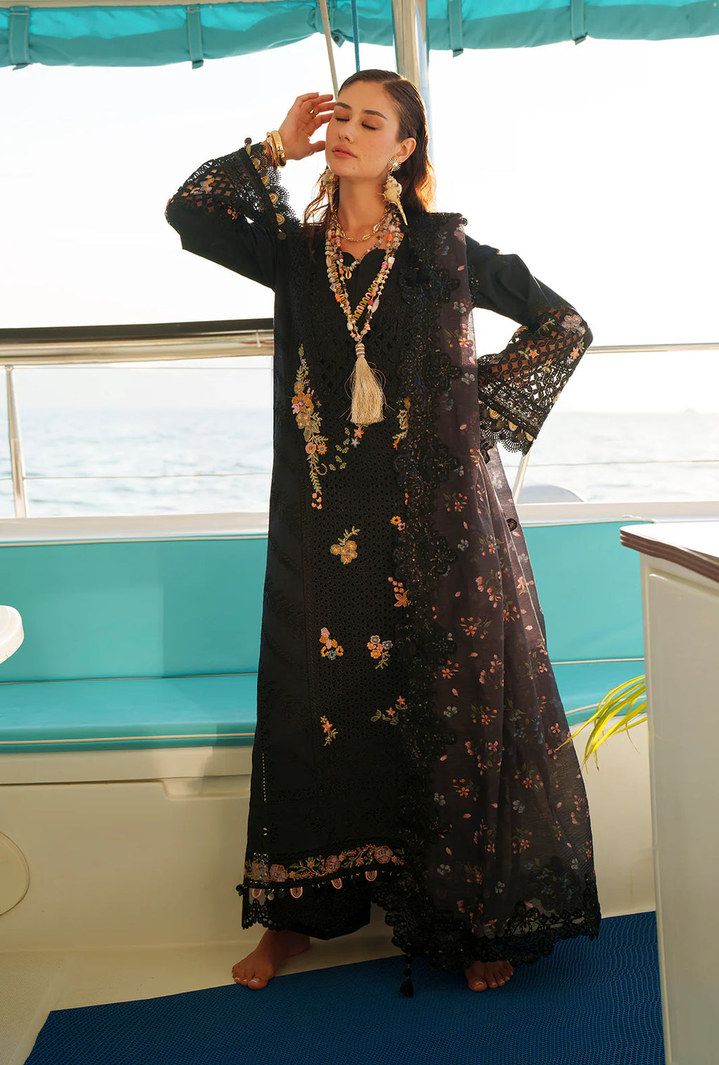 AJR EVARA LUXURY LAWN RIELA