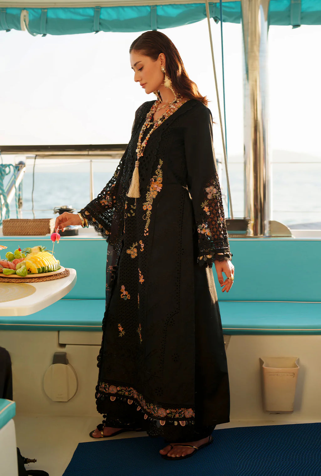 AJR EVARA LUXURY LAWN RIELA