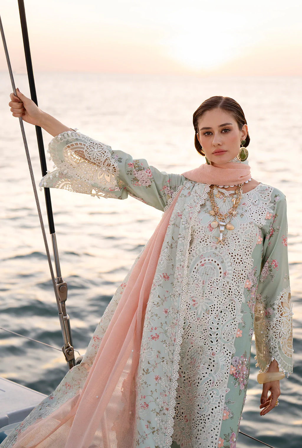 AJR EVARA LUXURY LAWN FYNA