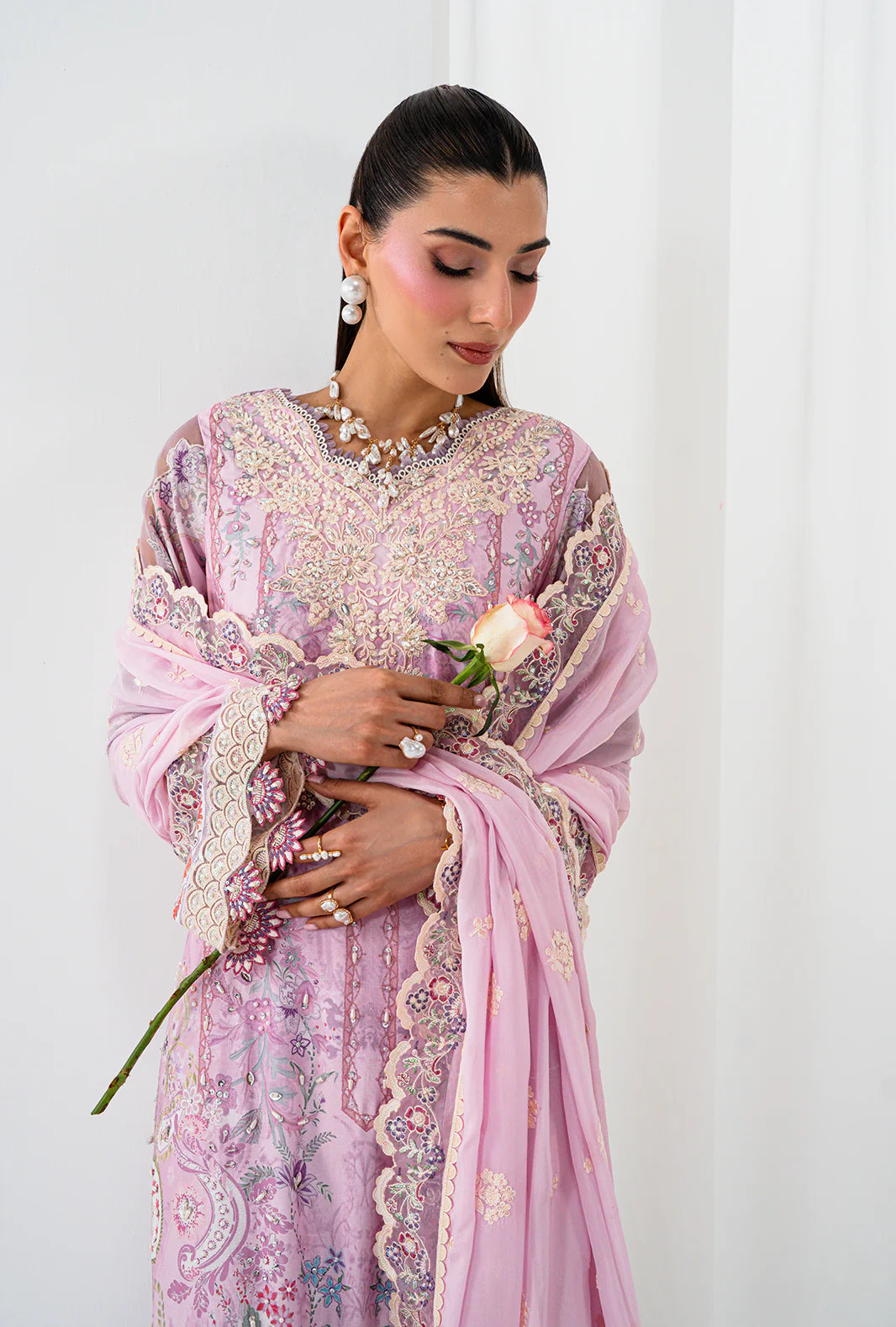 AJR LUXE SILK D-04