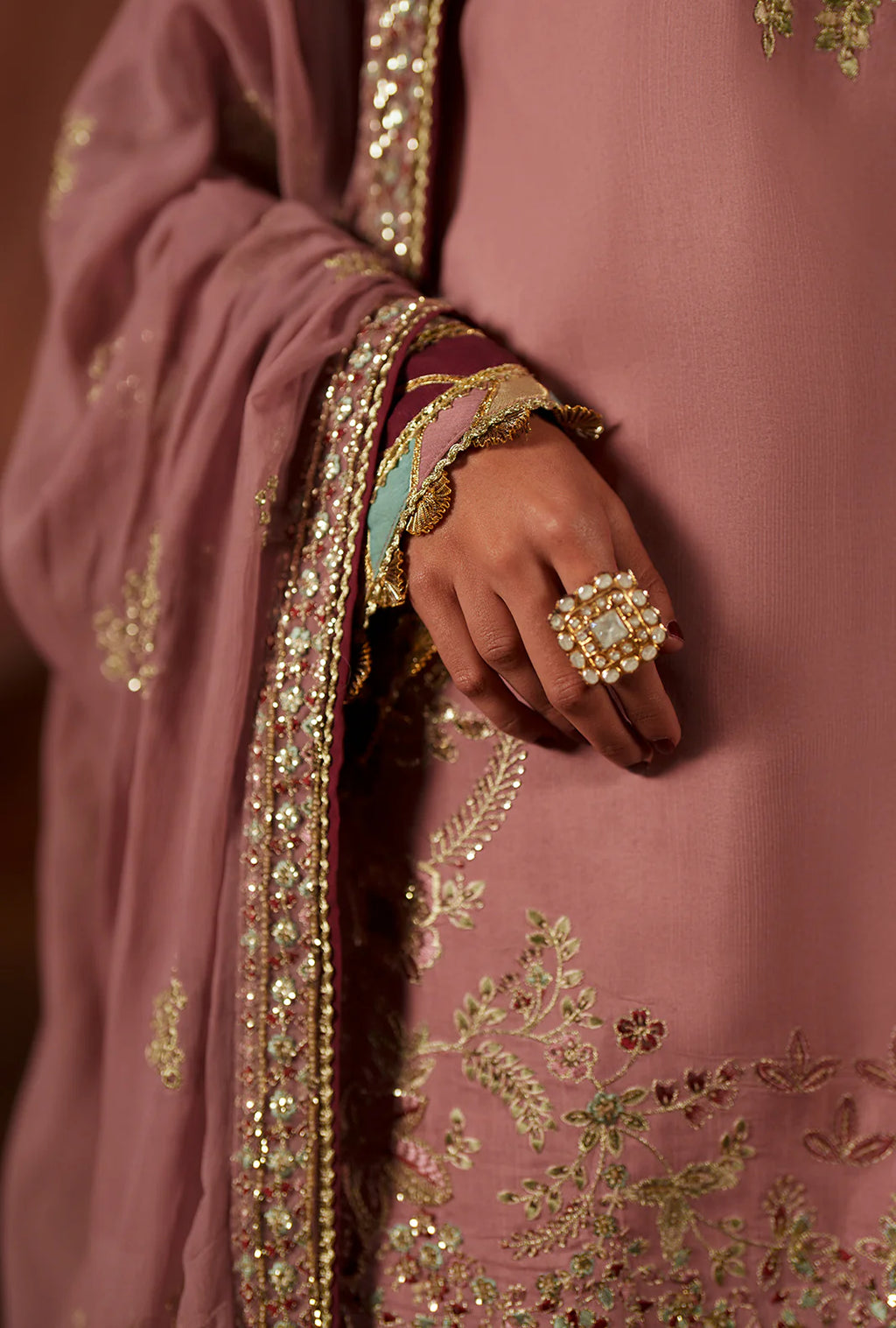 AJR MEHARMA THE SILK AYLAA