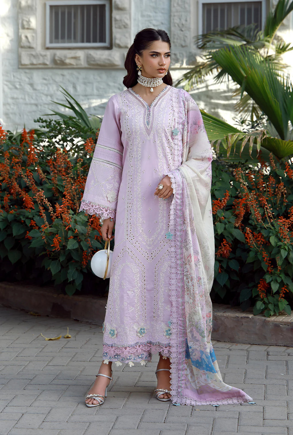 AJR SIGNATURE LAWN SYNA