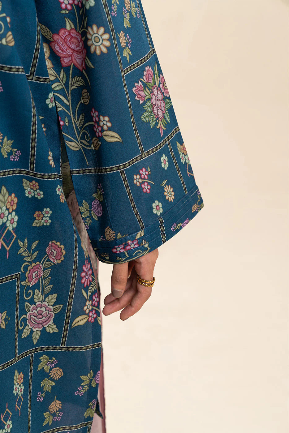 BEECHTREE COSMOS BLUE
