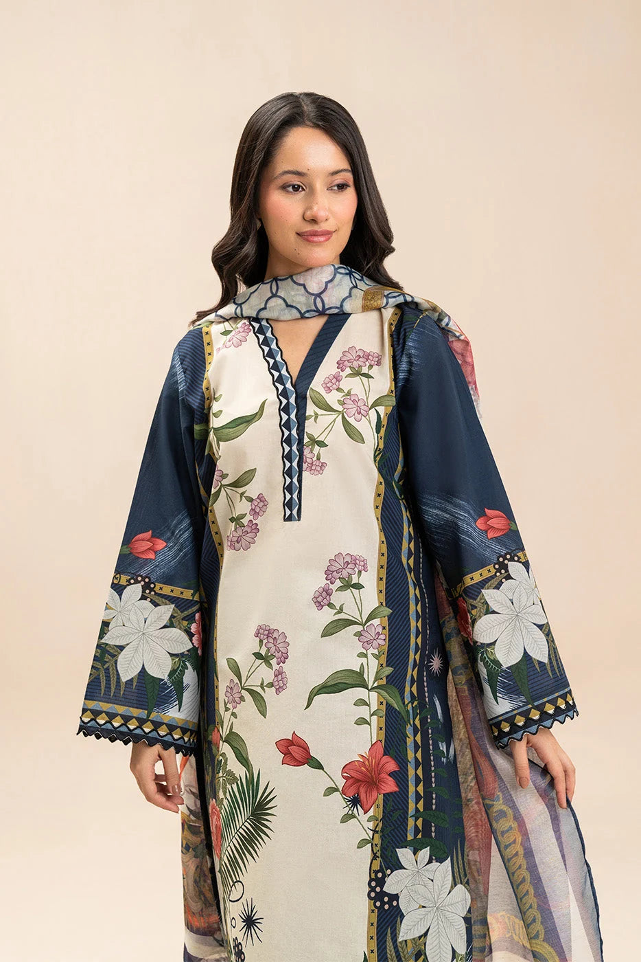 BEECHTREE BT12603UN004881 3PC