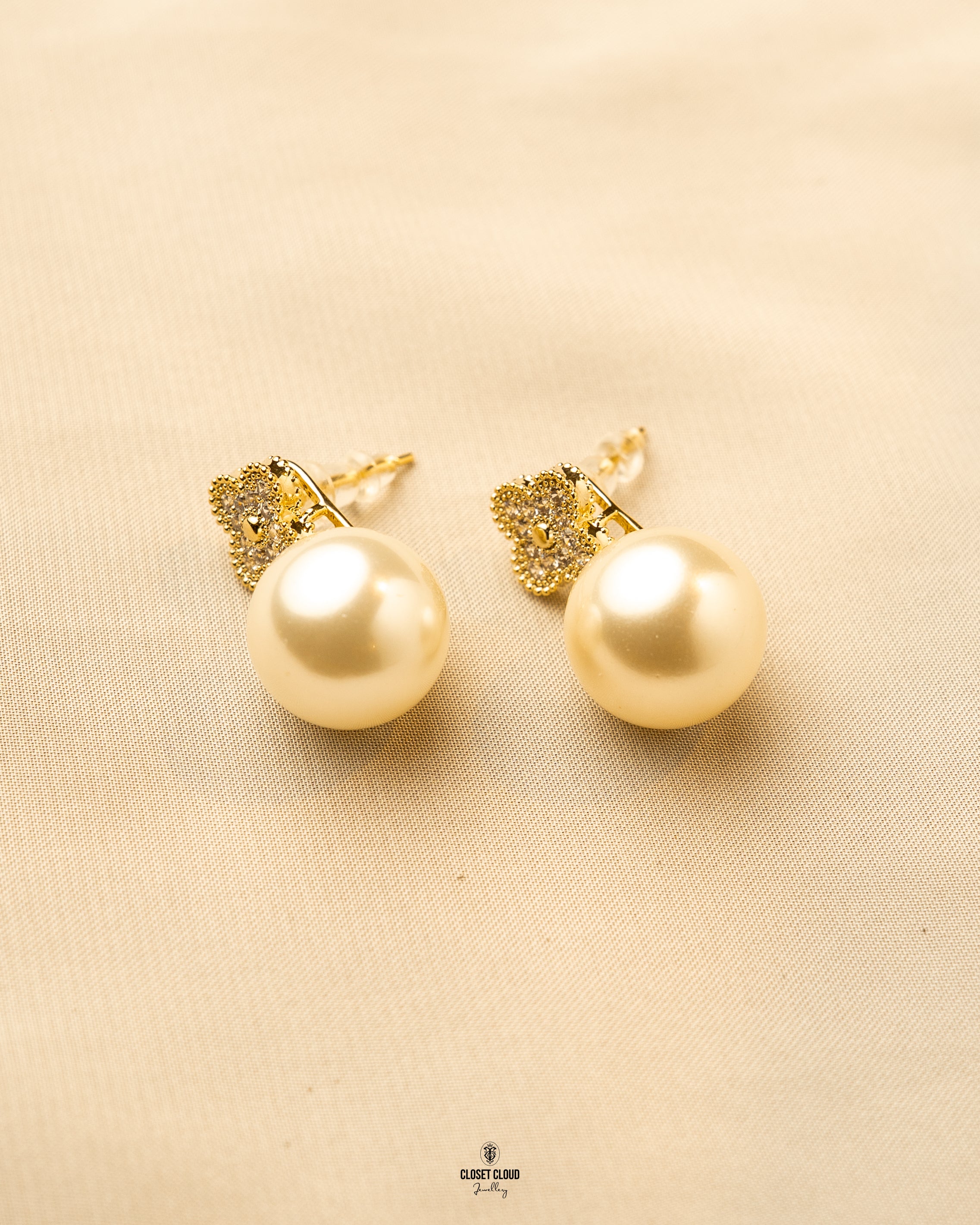EAR RING X10190