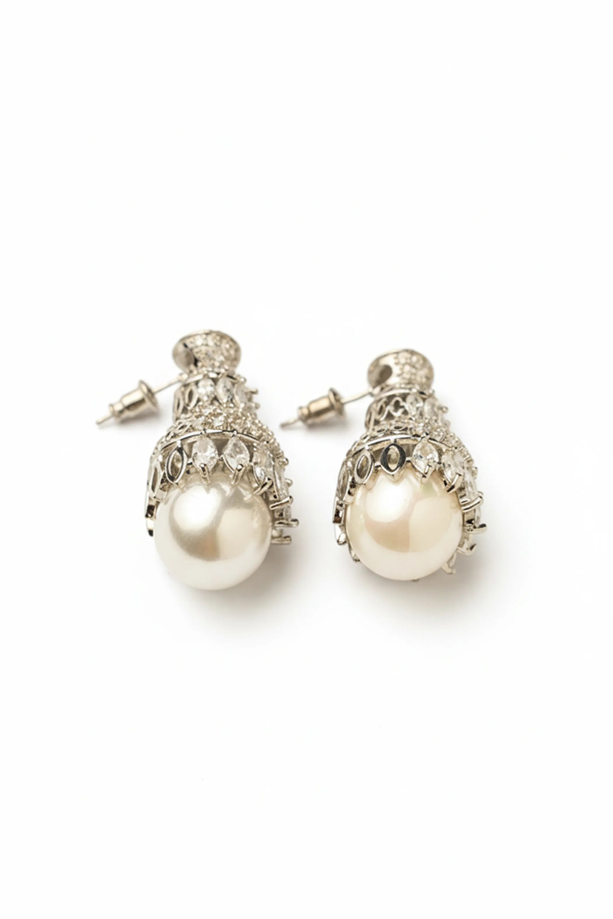 EAR RING X10307