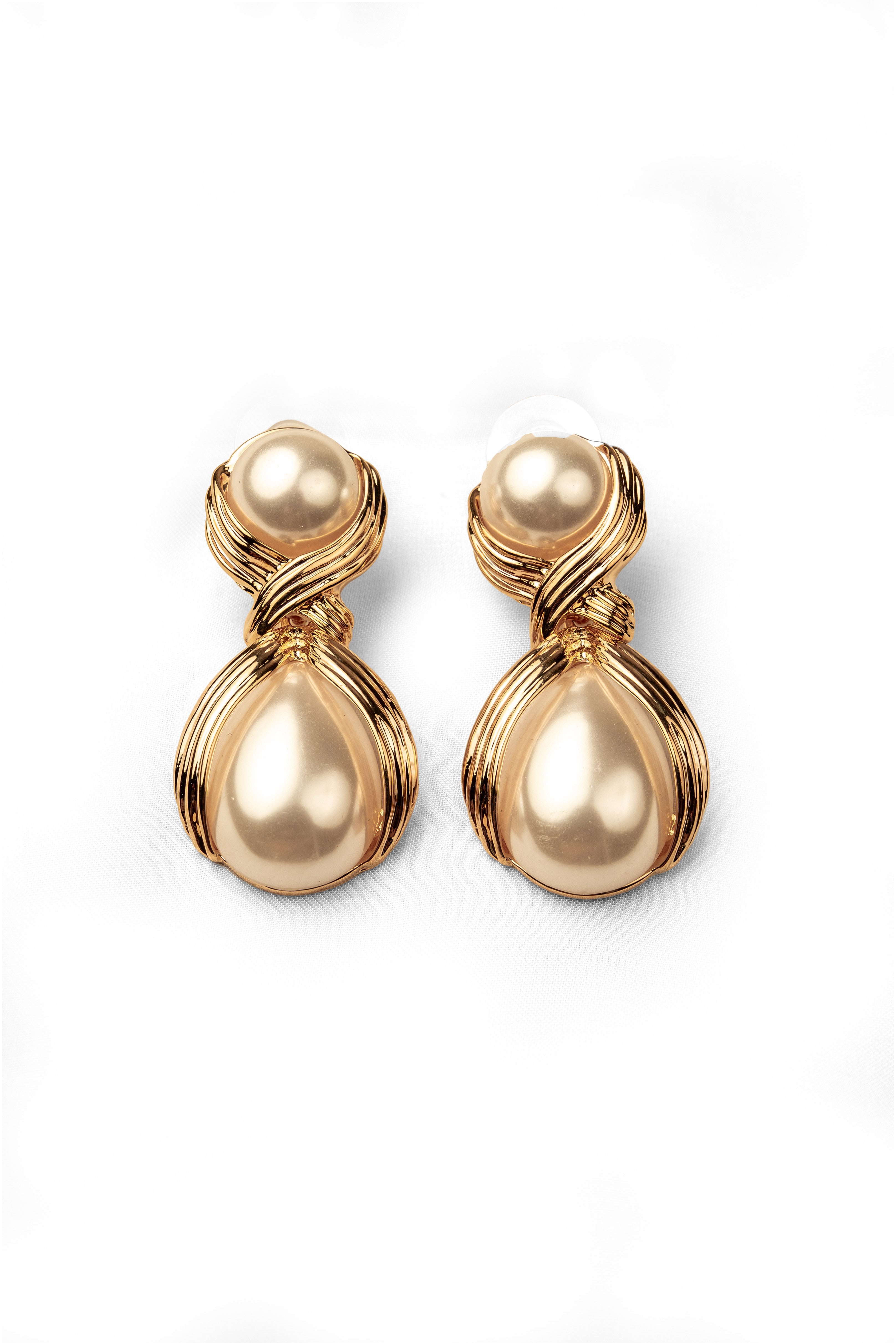 EAR RING X10400