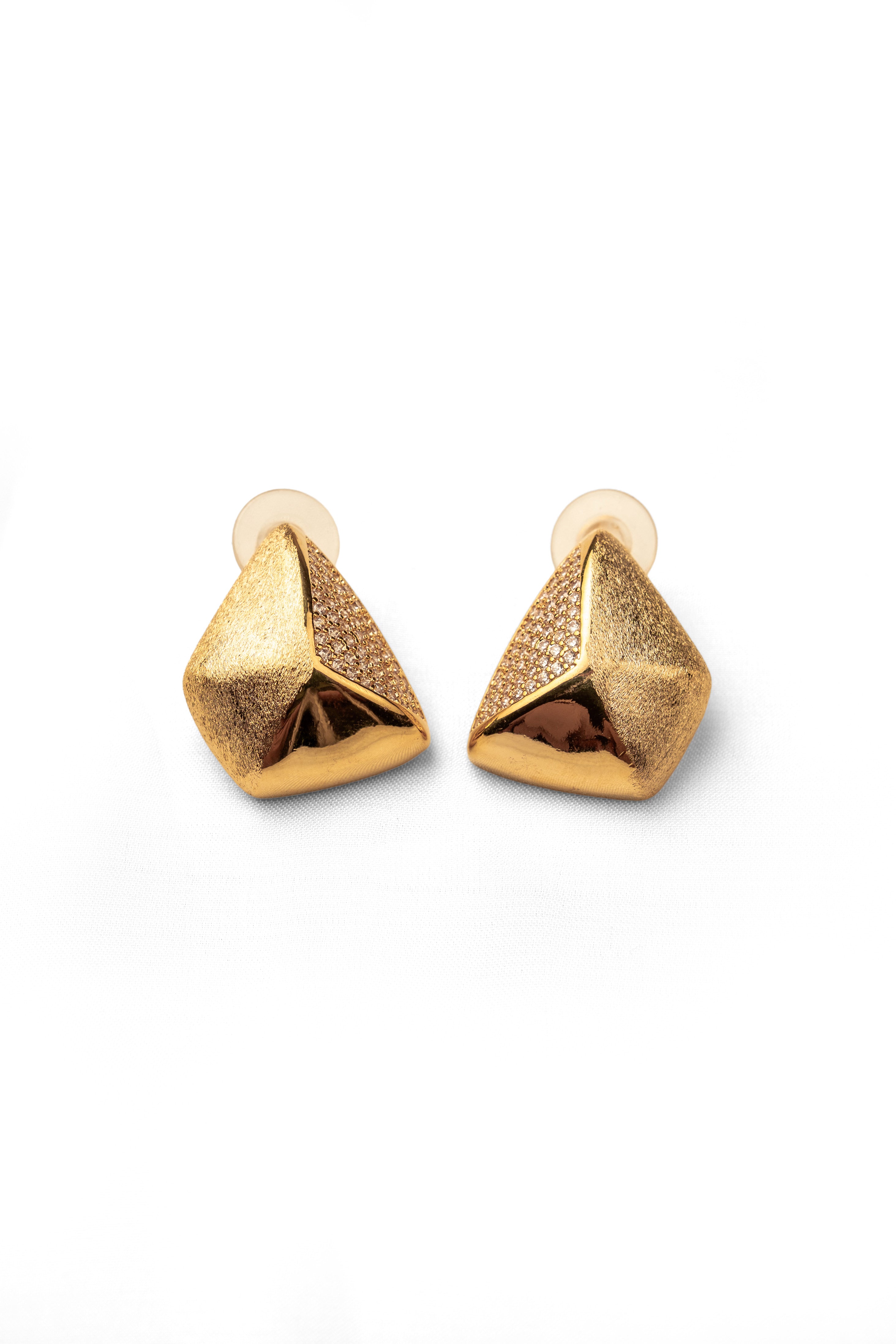EAR RING X10405