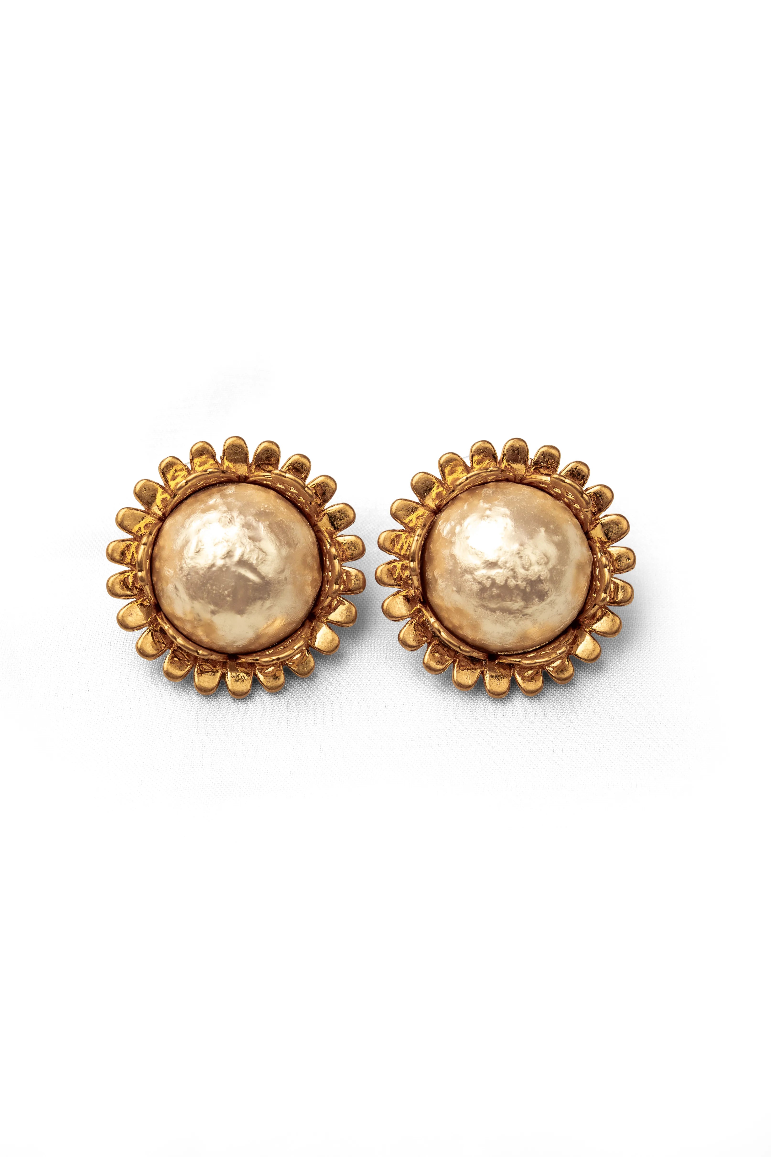 EAR RING X10406