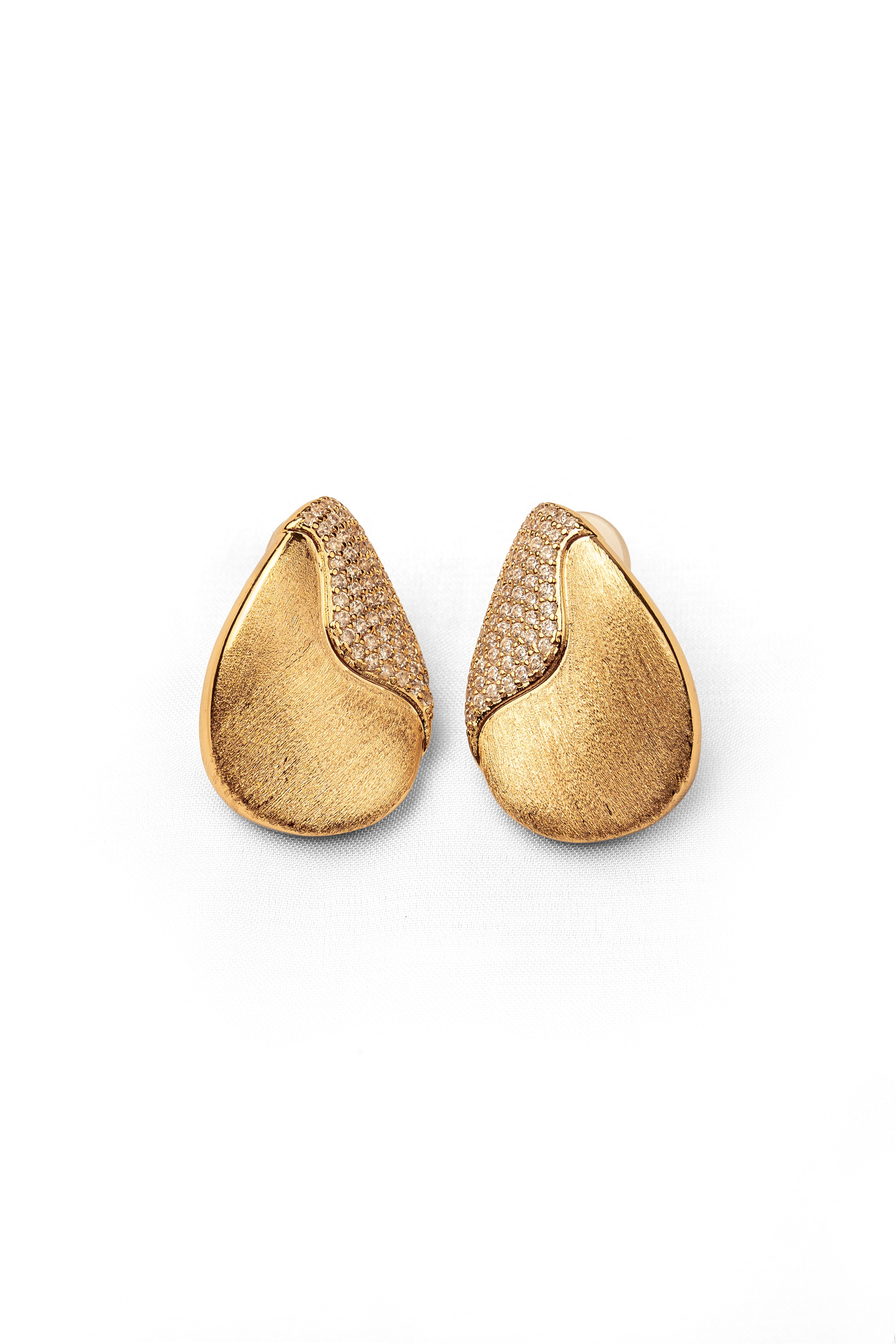EAR RING X10438