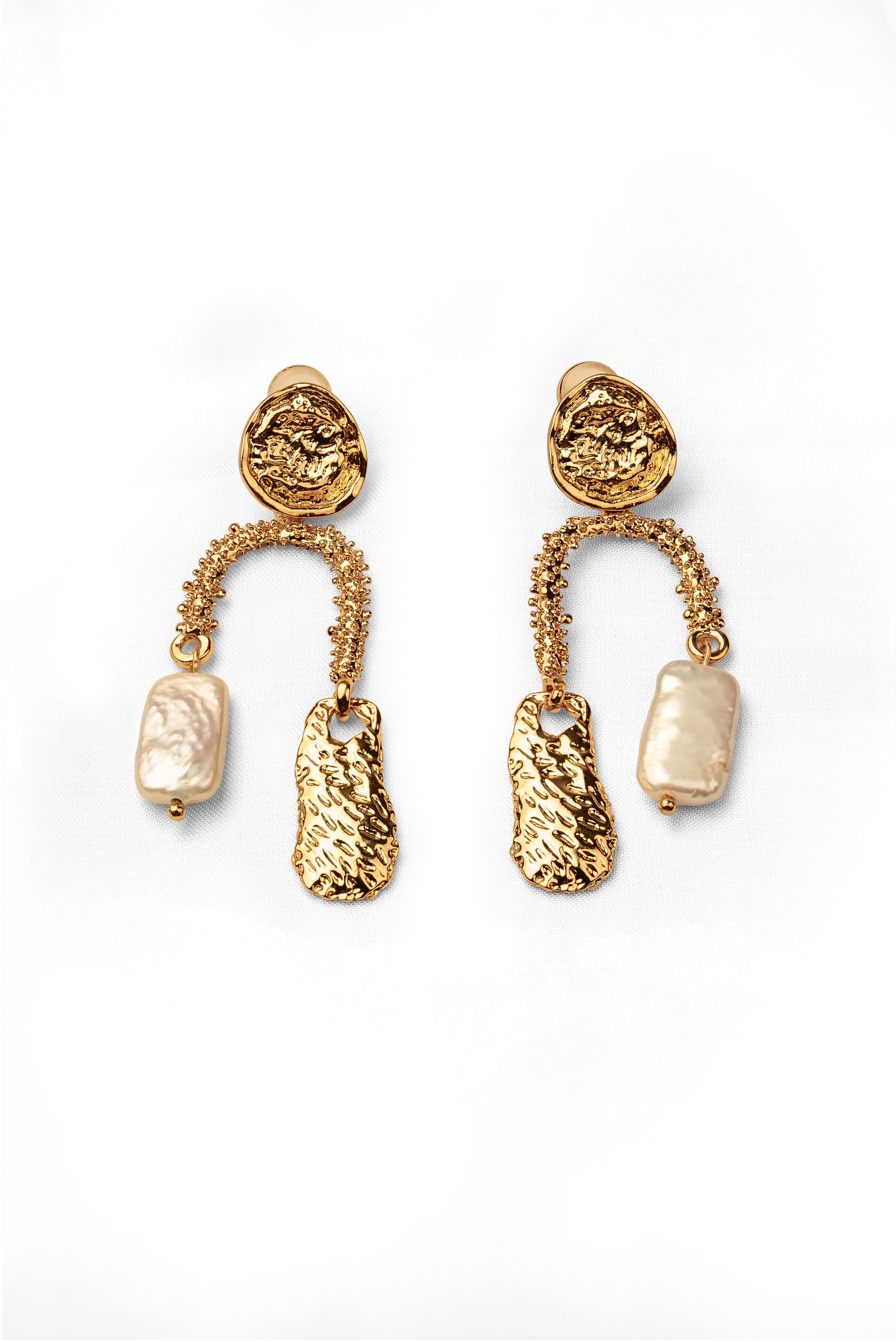 EAR RING X10443