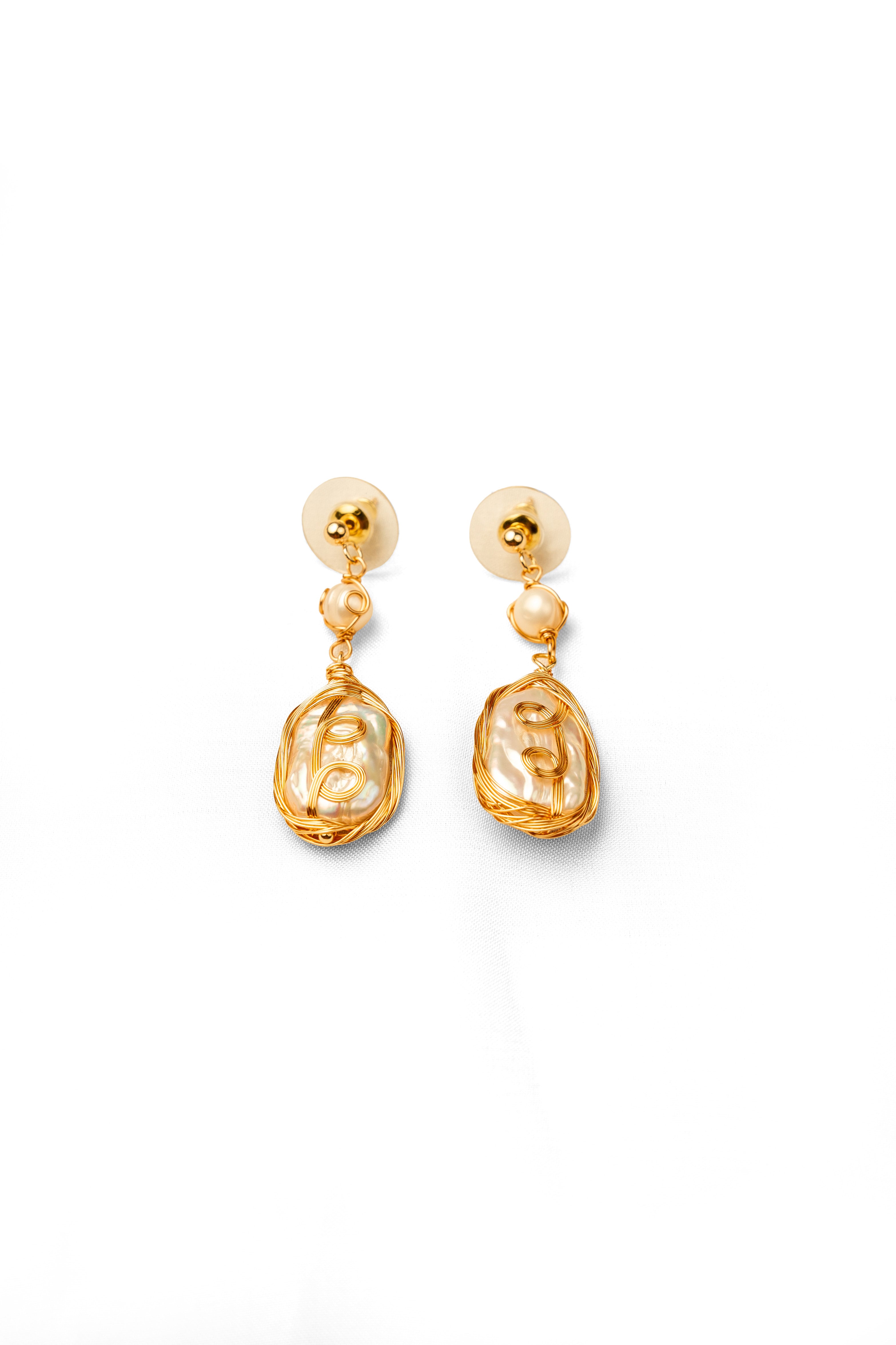 EAR RING X10447
