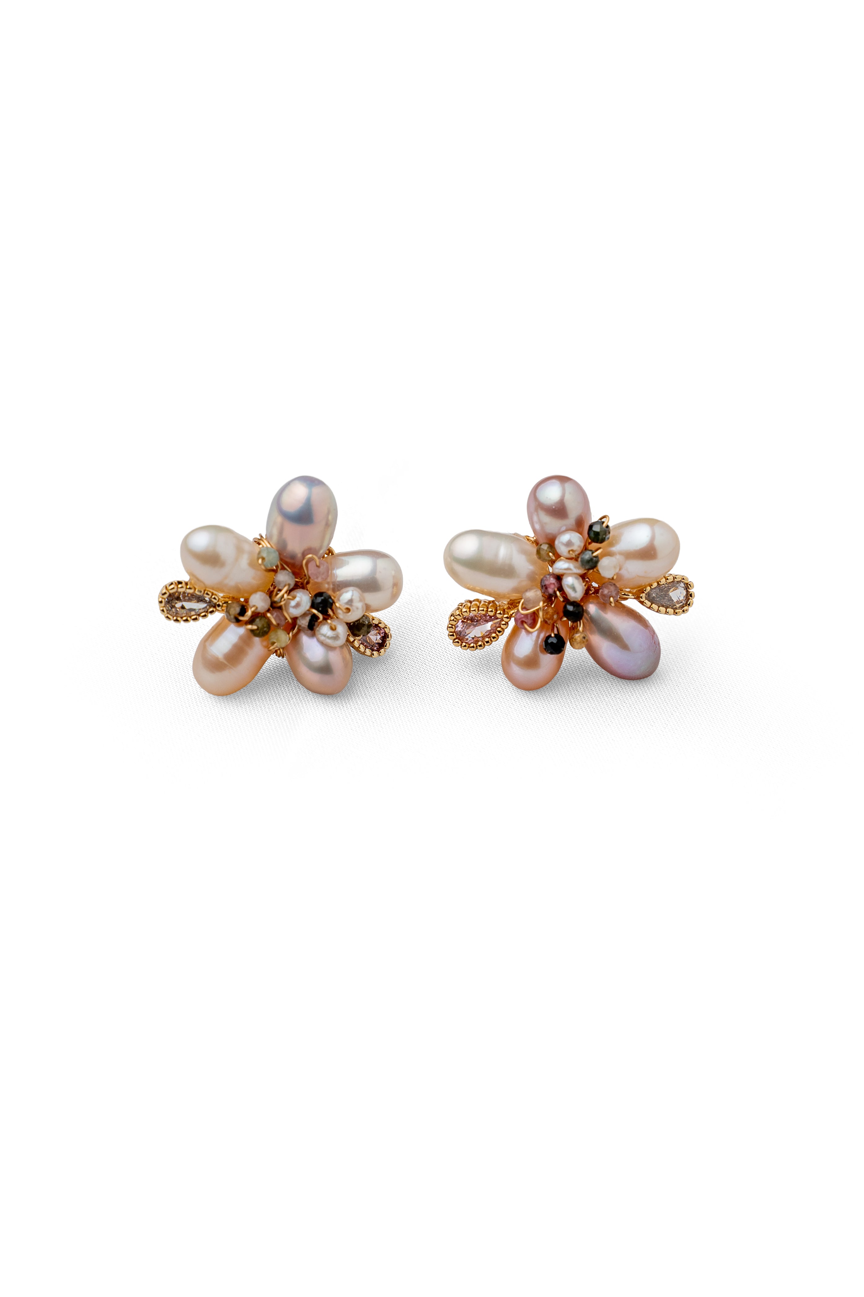 EAR RING X11017