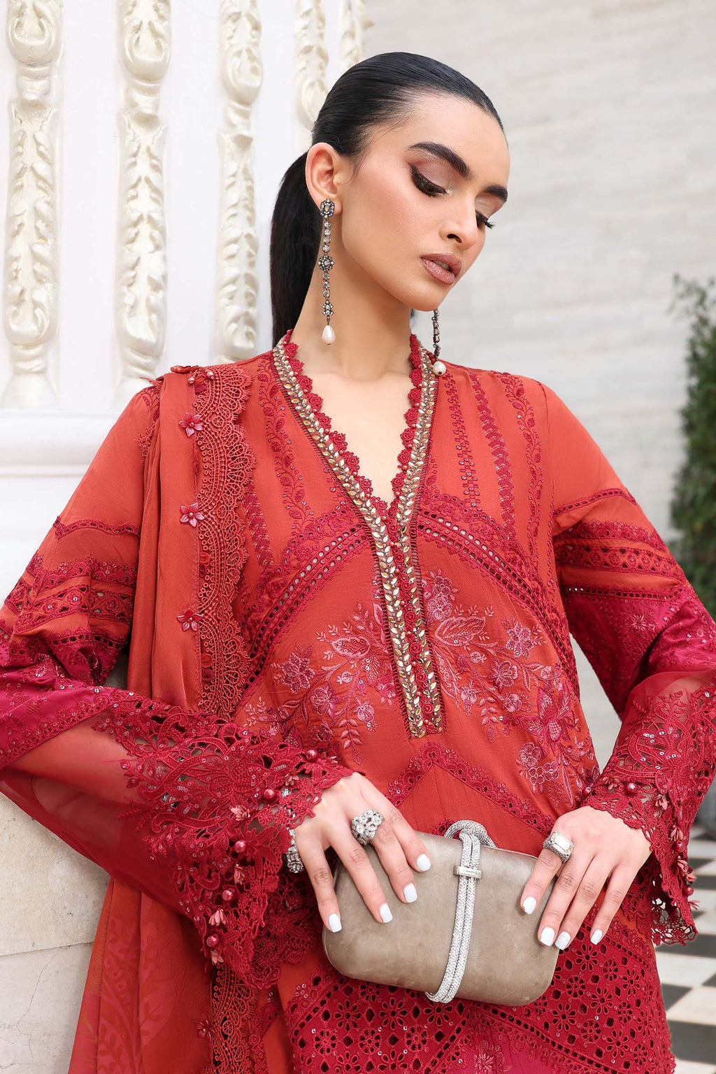 MARIA B LAWN D-13