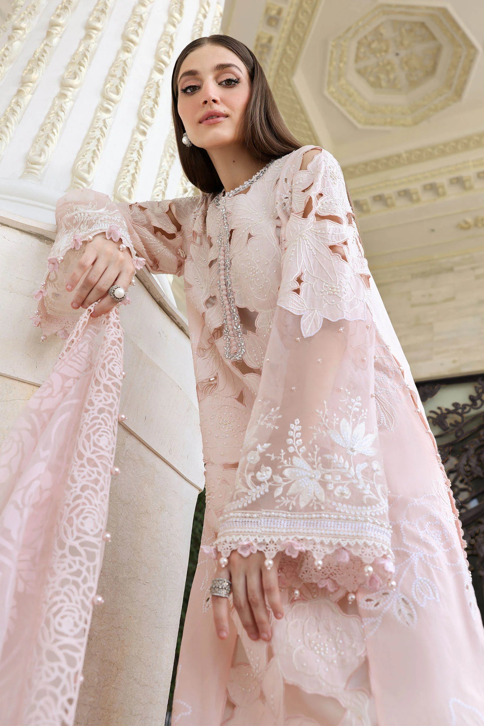 MARIA B LAWN D-02