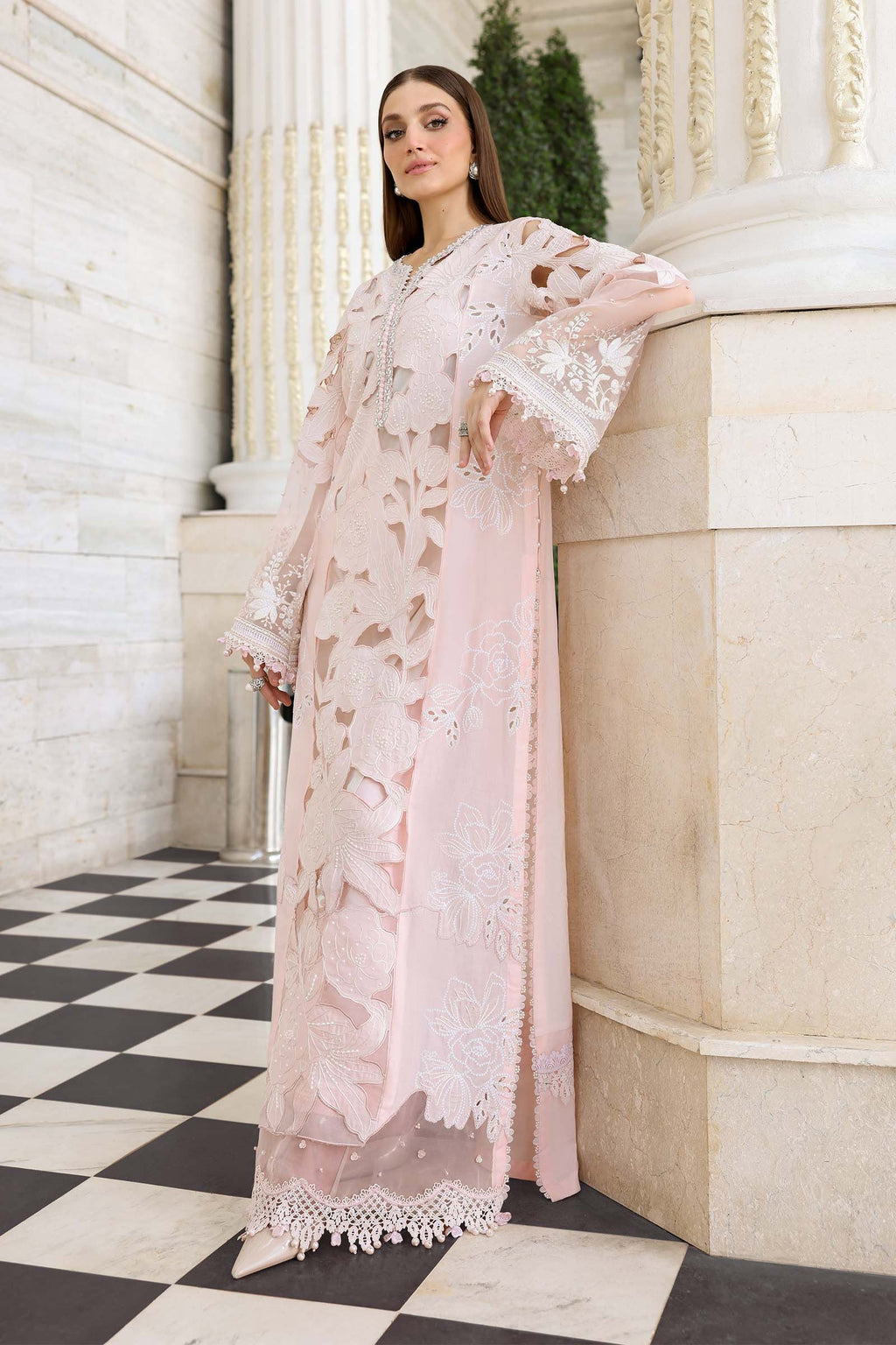 MARIA B LAWN D-02