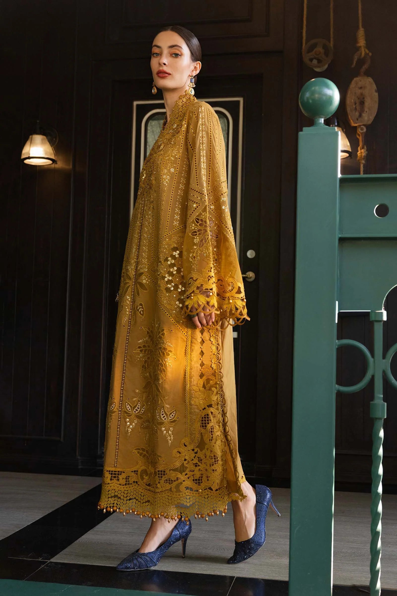 MARIA B LAWN D-07