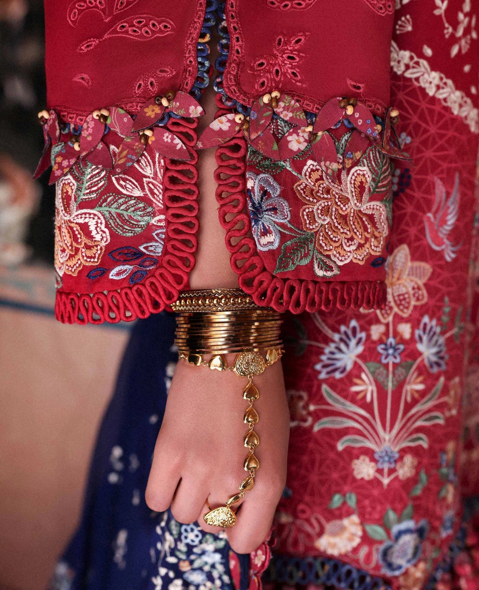 REPUBLIC WOMENS WEAR REINE BELLE ROSEE D-2B