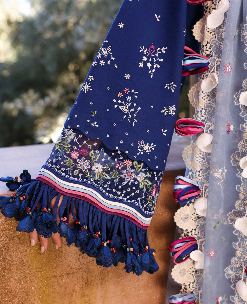 REPUBLIC WOMENS WEAR REINE SIA D-4A