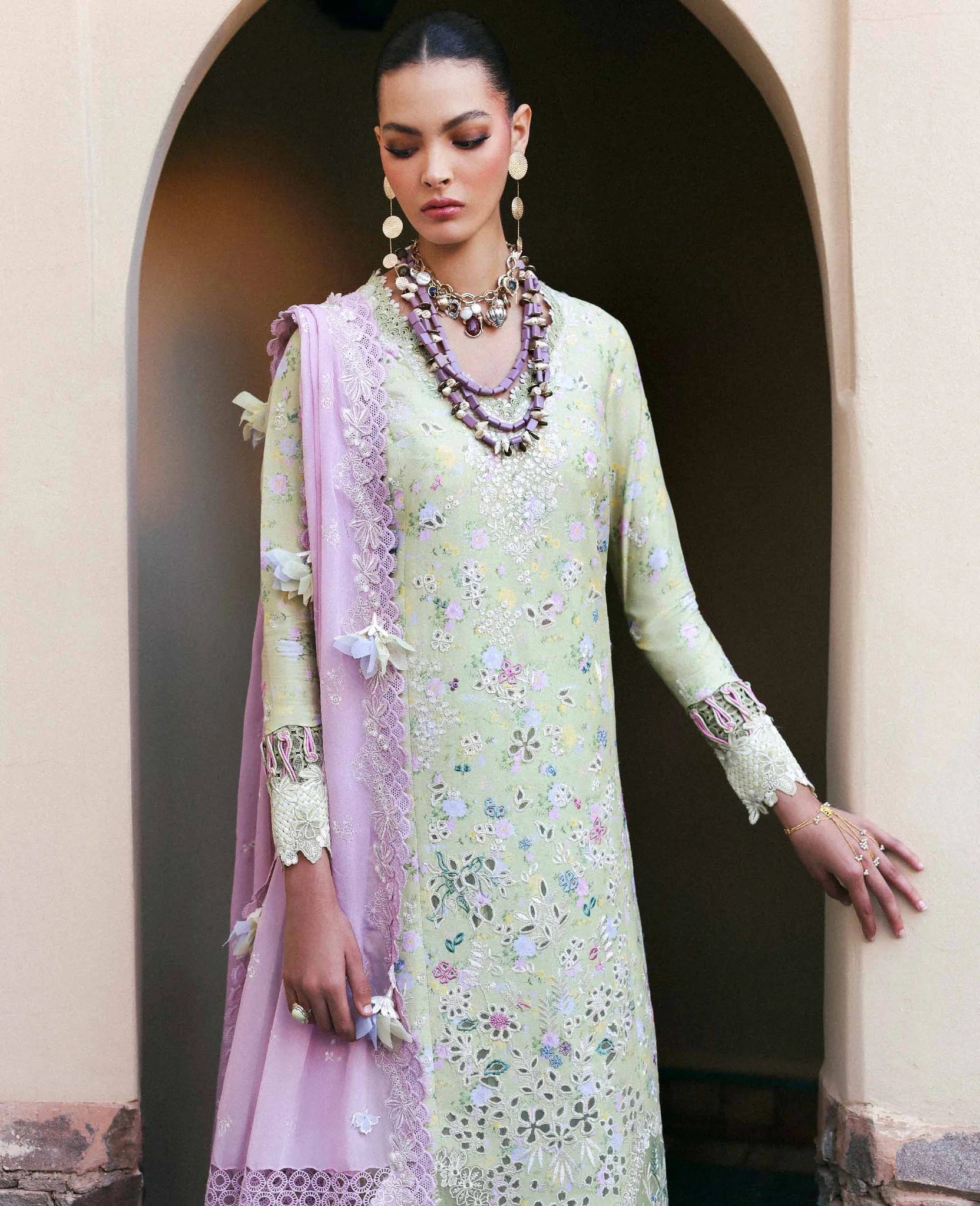 REPUBLIC WOMENS WEAR REINE PERLA D-5A