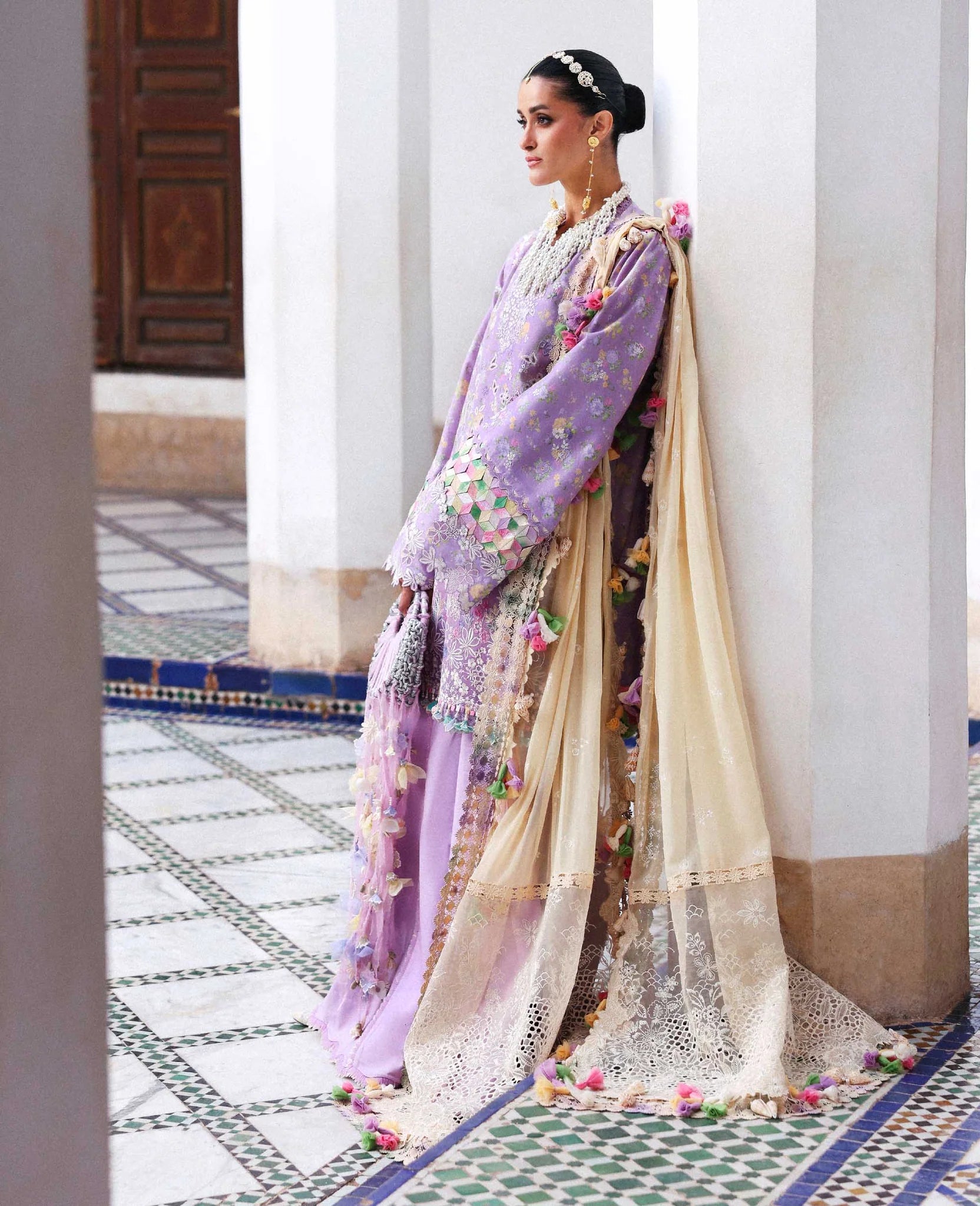 REPUBLIC WOMENS WEAR REINE LICCI D-5B