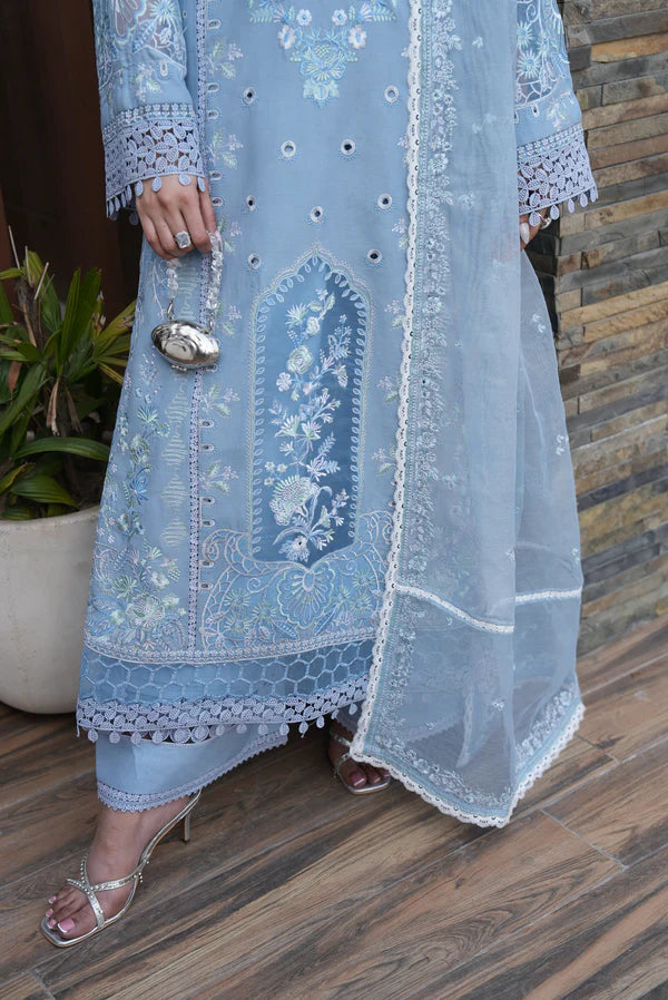 AYLIN LUXURY LAWN BLUEBELL GRACE