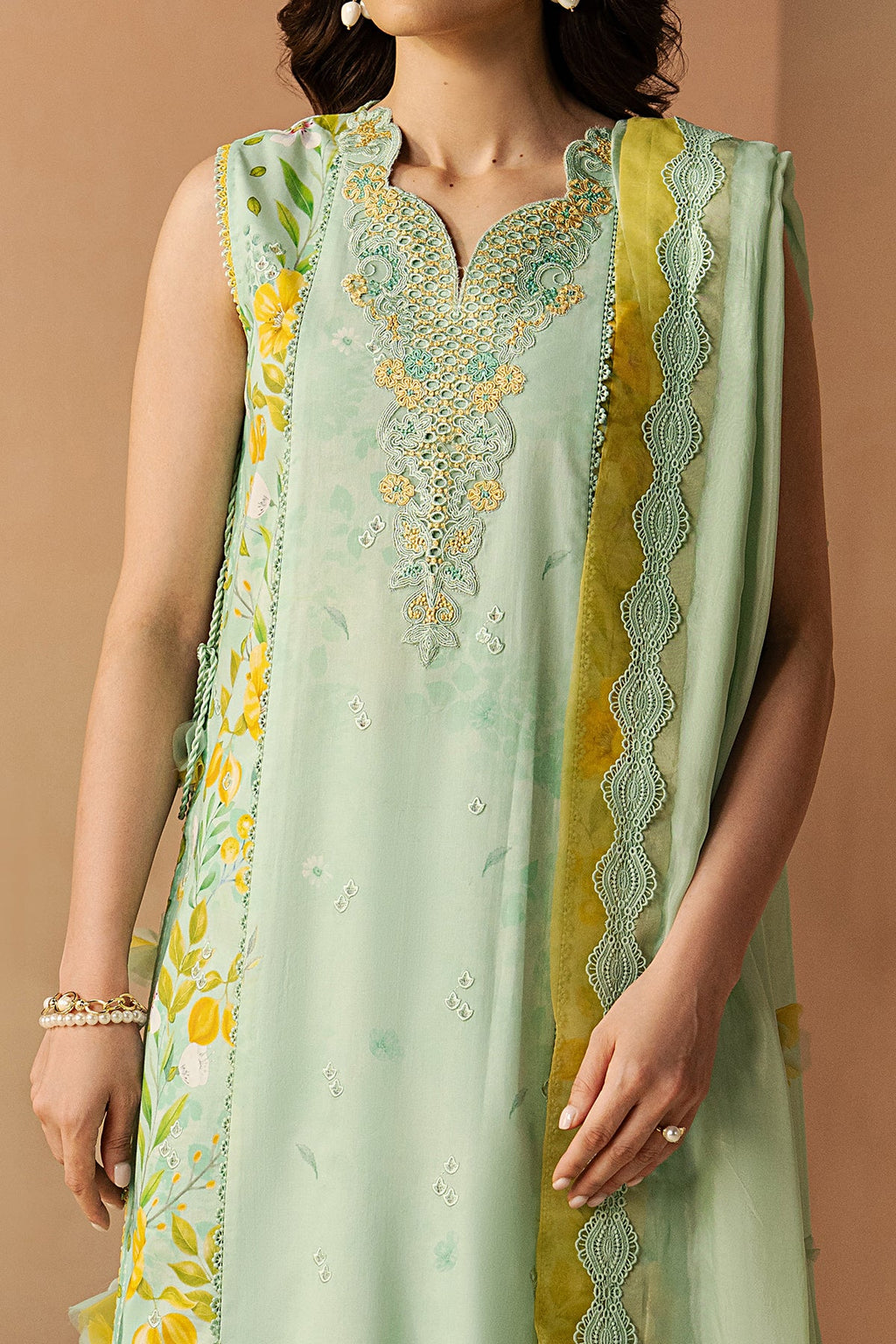 AFROZEH HAZE SUMMER LUMINA