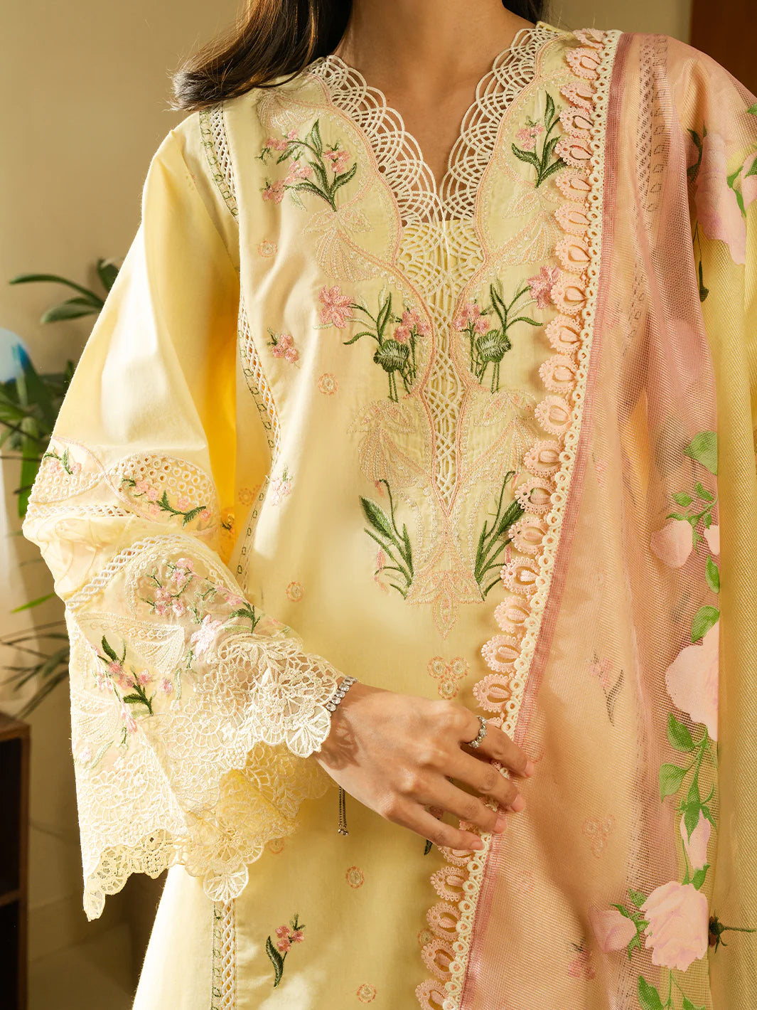FAIZA FAISAL SHELLY