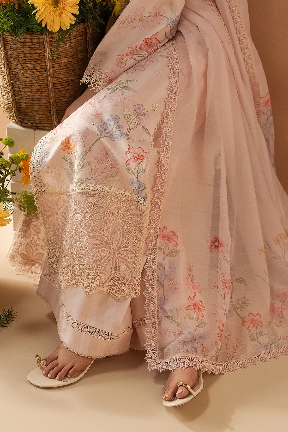 AFROZEH HAZE SUMMER HAZELEN BLUSH