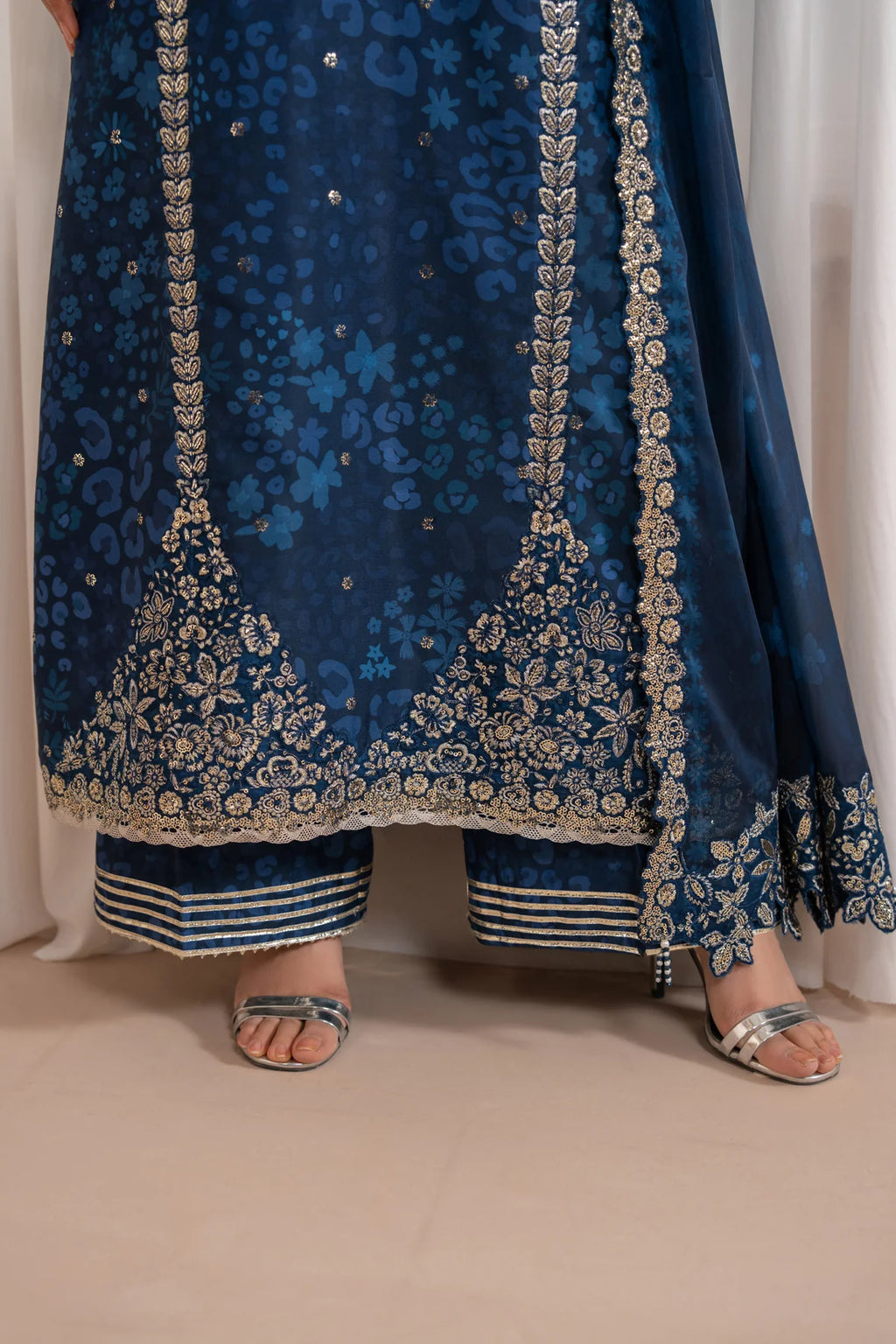 XENIA DEME UNSTITCHED FORMALS RYELLE