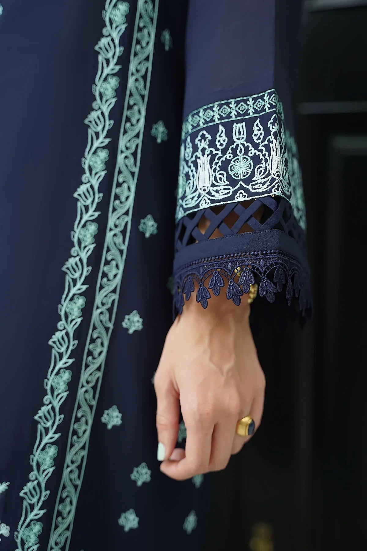 SAHAR FESTIVE EL-V2-S25-01