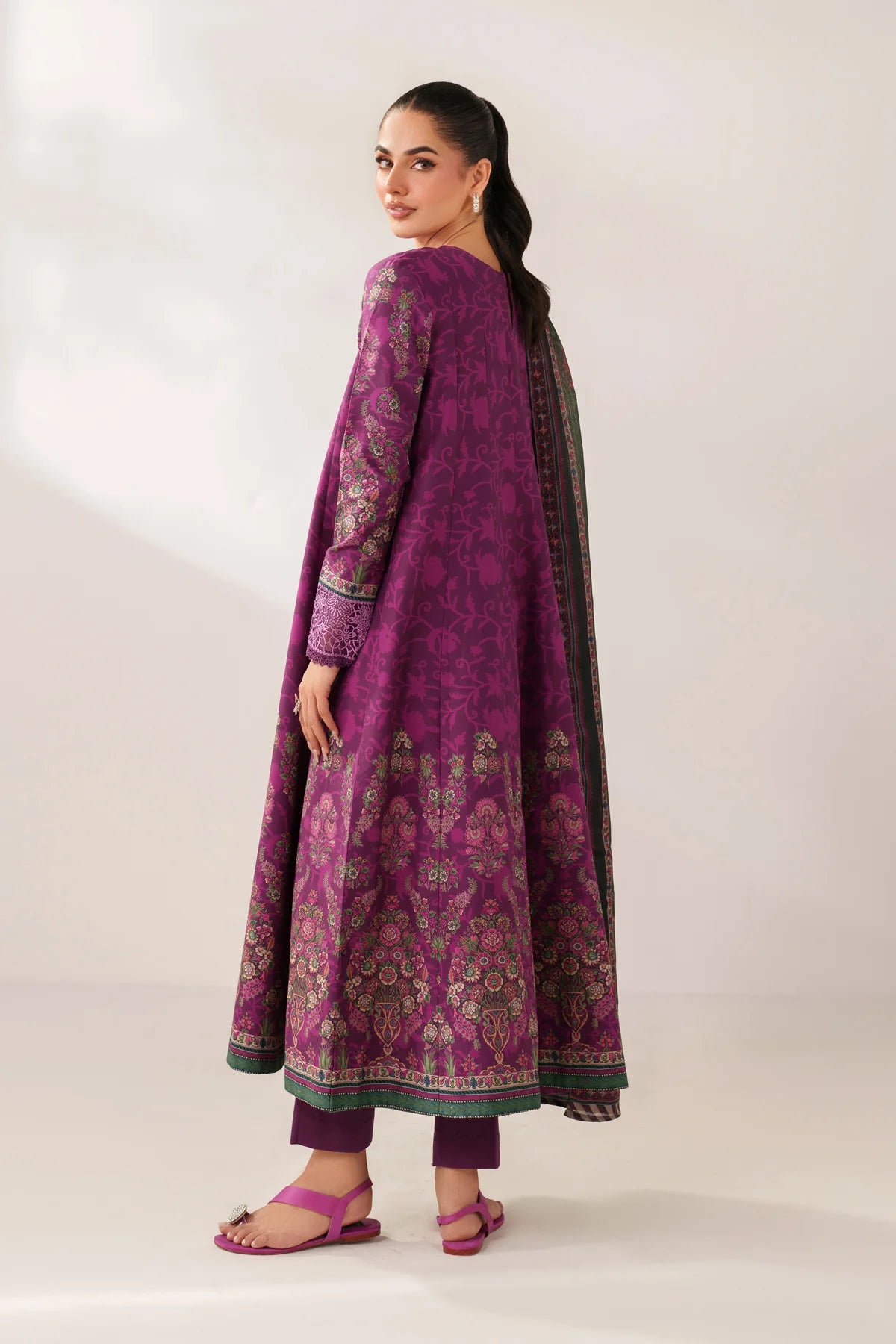 XENIA UNSTITCHED LAWN AINEE