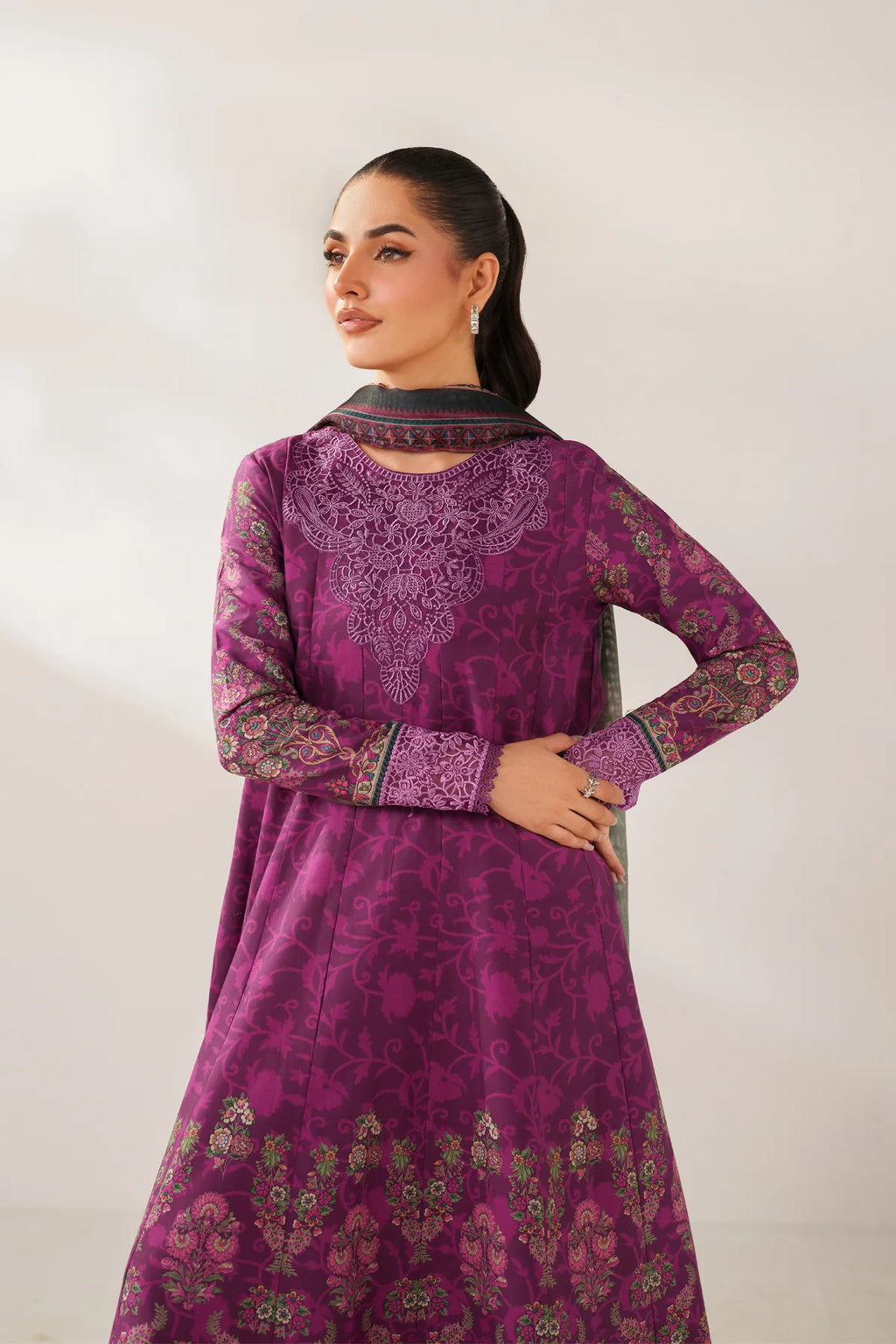 XENIA UNSTITCHED LAWN AINEE