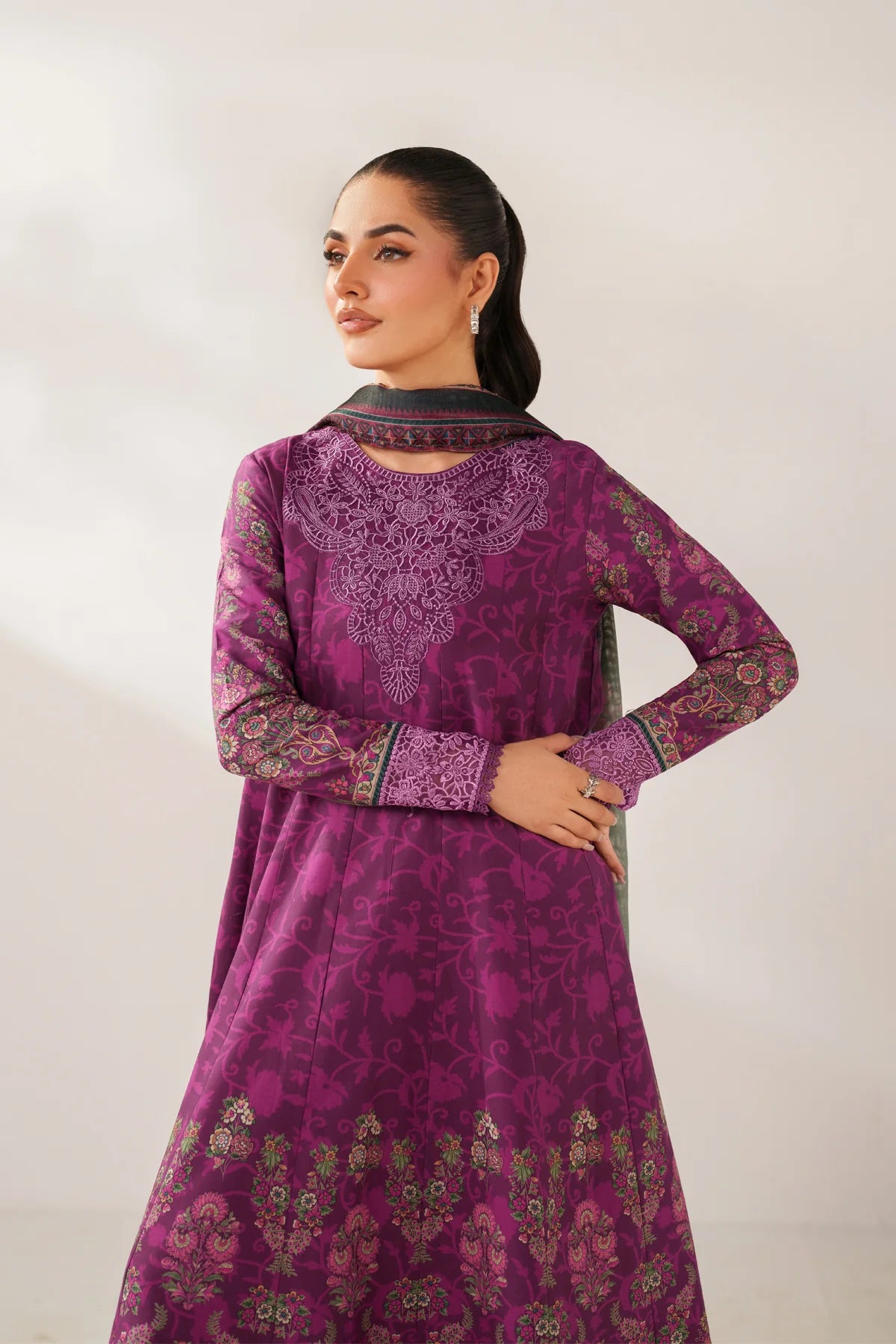 XENIA UNSTITCHED LAWN AINEE