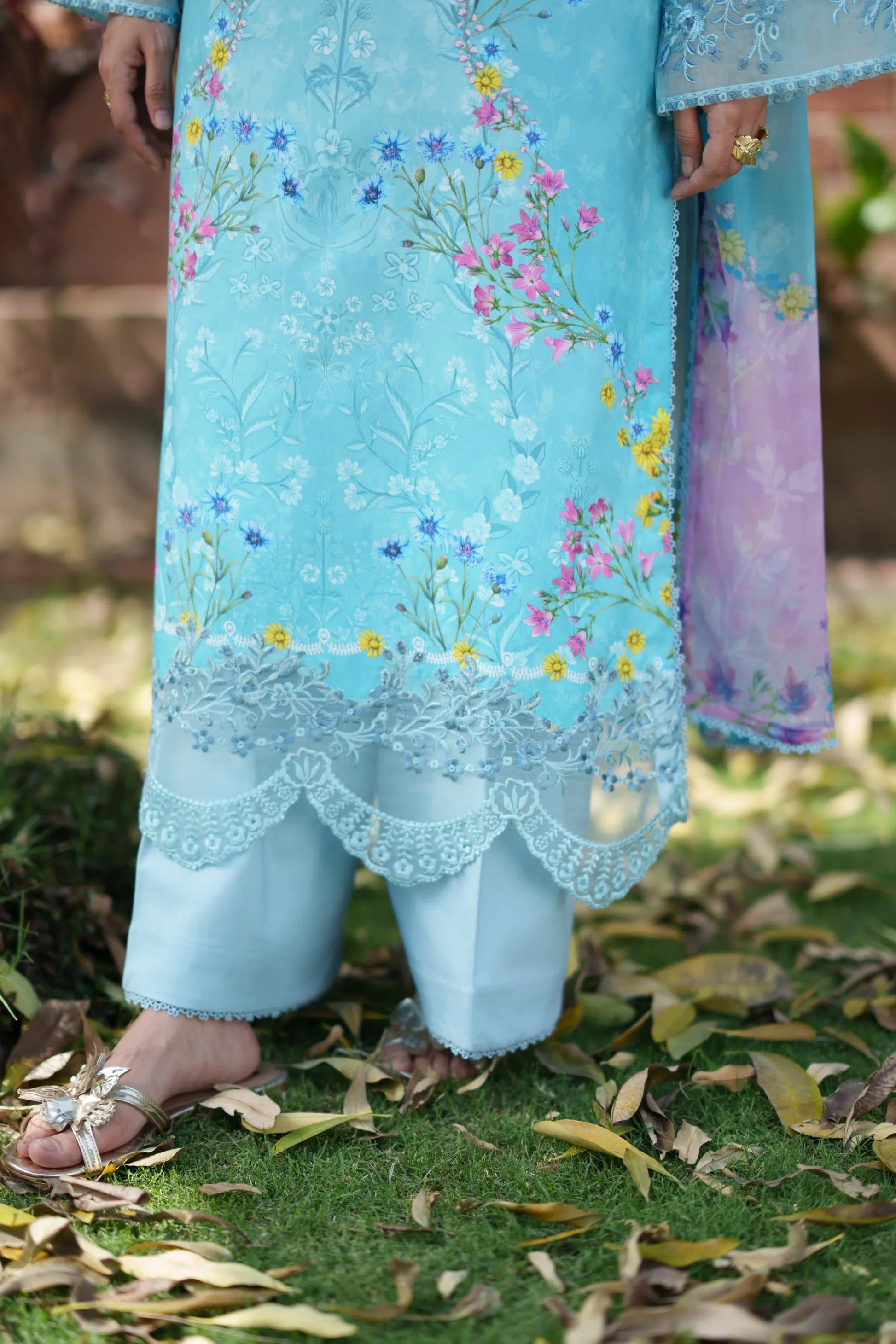 NEESHAY SUMMER LINES CELESTIA