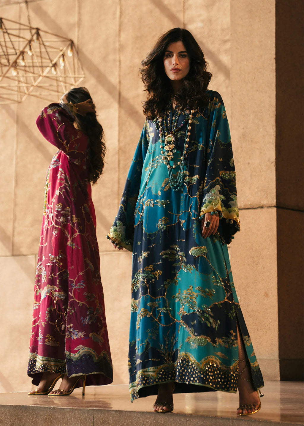 CRIMSON LAILA MIDNIGHT 1PC