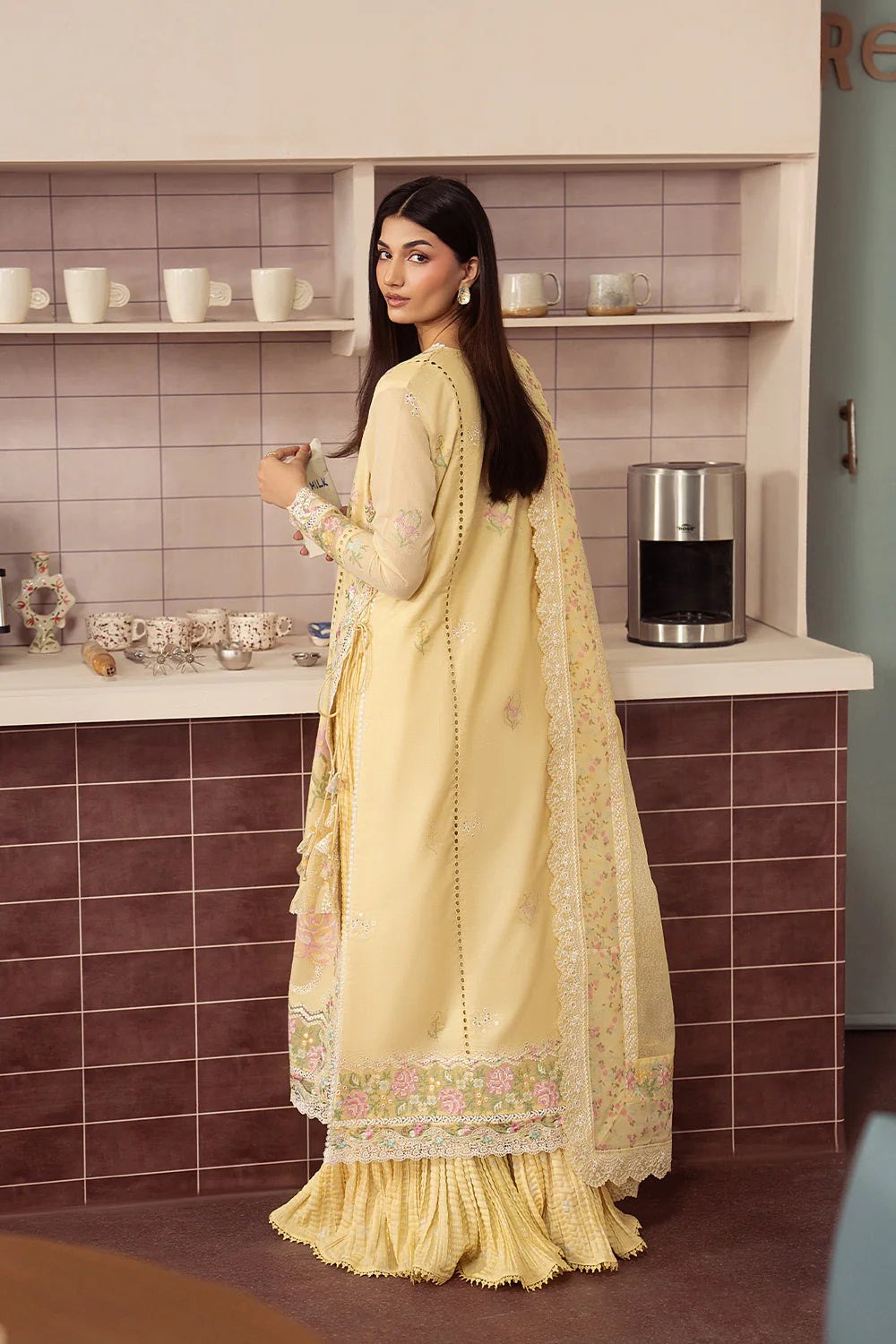 AYZEL BREWED LUXURY LAWN CREMA