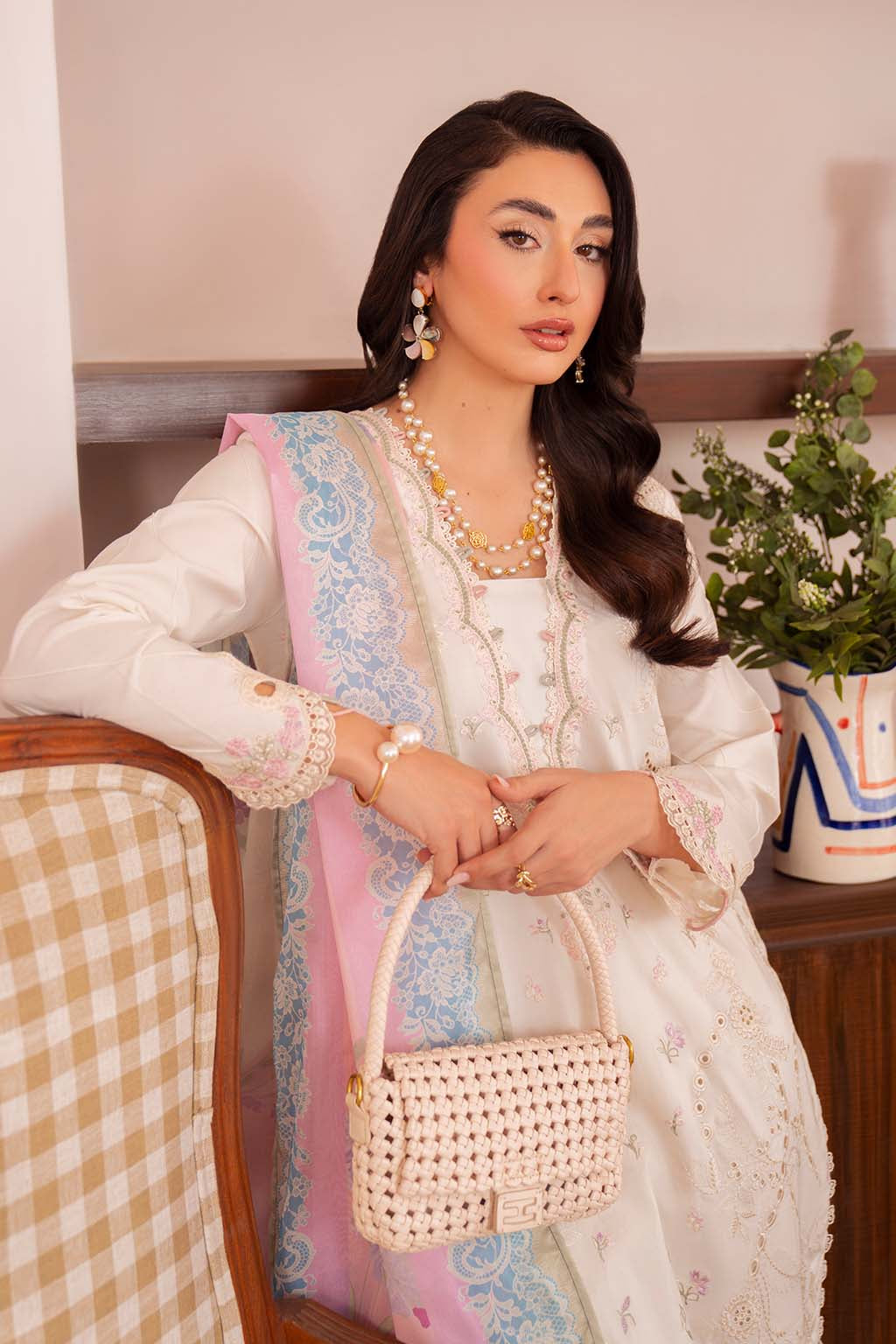 NEESHAY SYMPHONY LUMEN